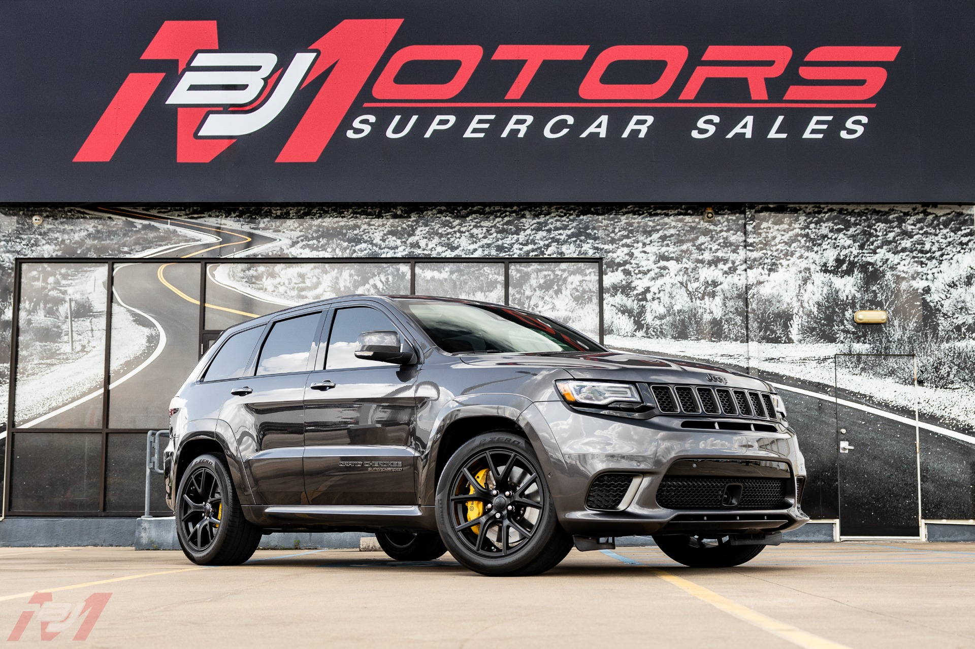 Used-2018-Jeep-Grand-Cherokee-Trackhawk