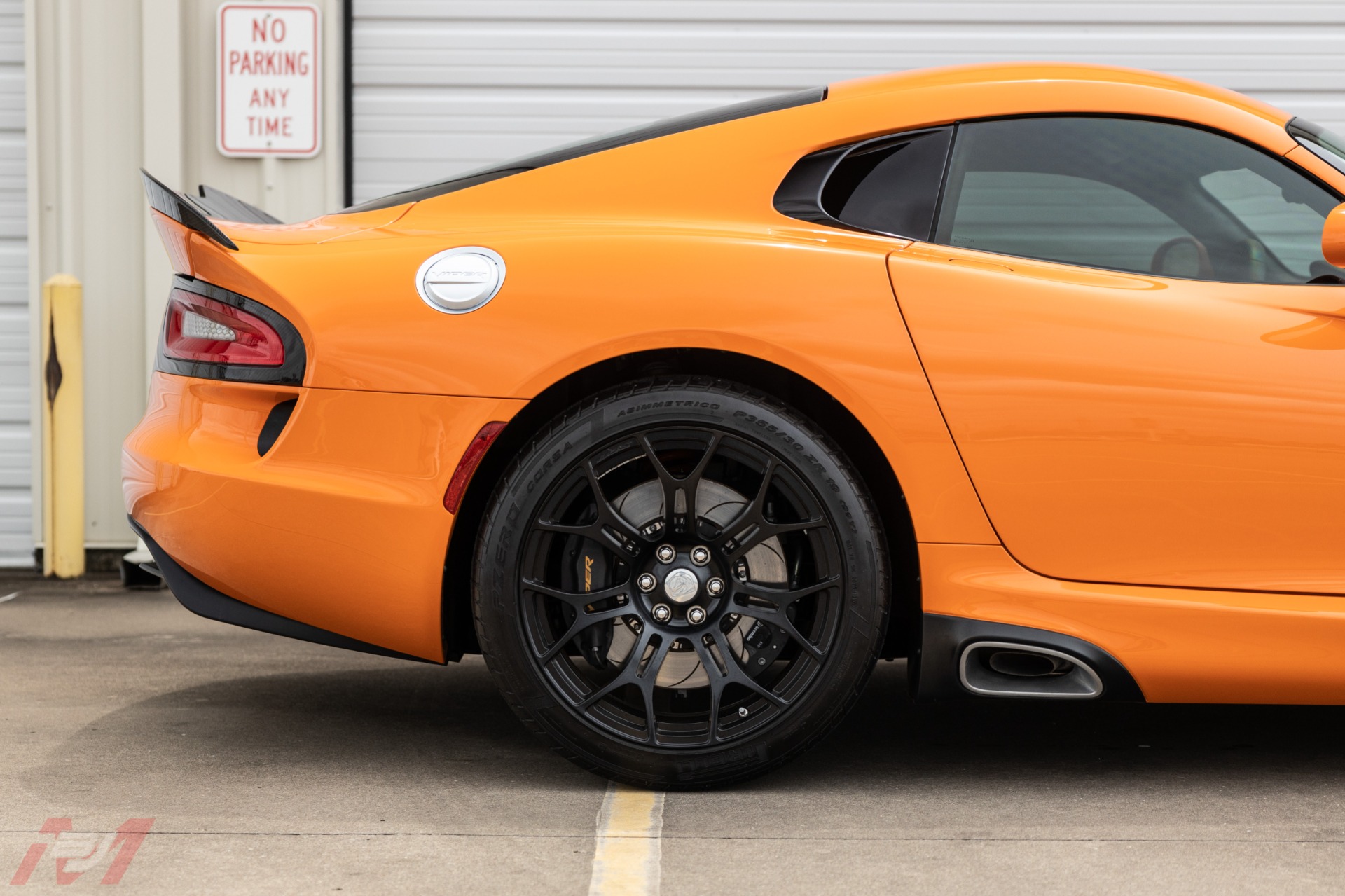 Used-2014-Dodge-Viper-TA-10