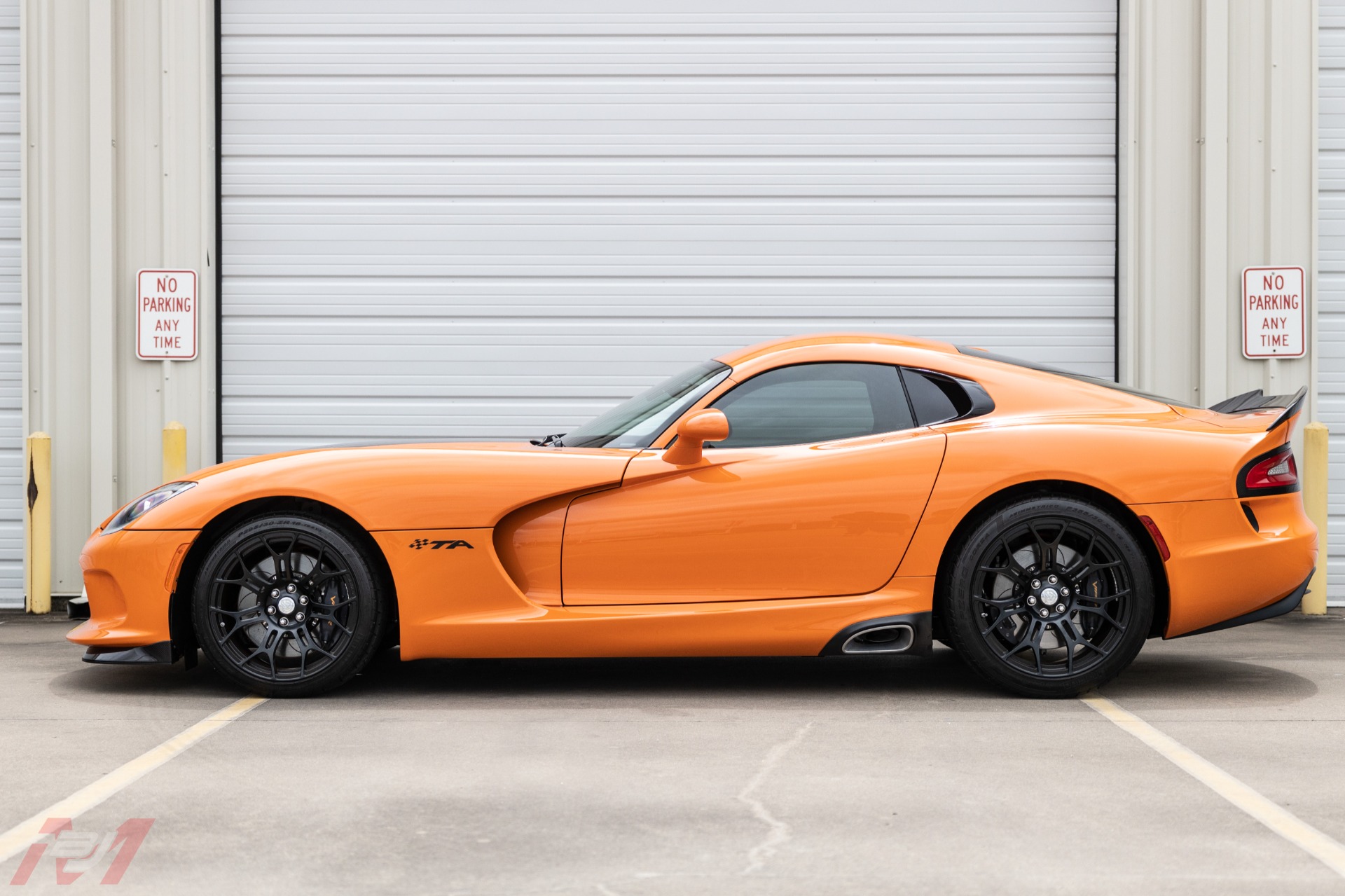 Used-2014-Dodge-Viper-TA-10