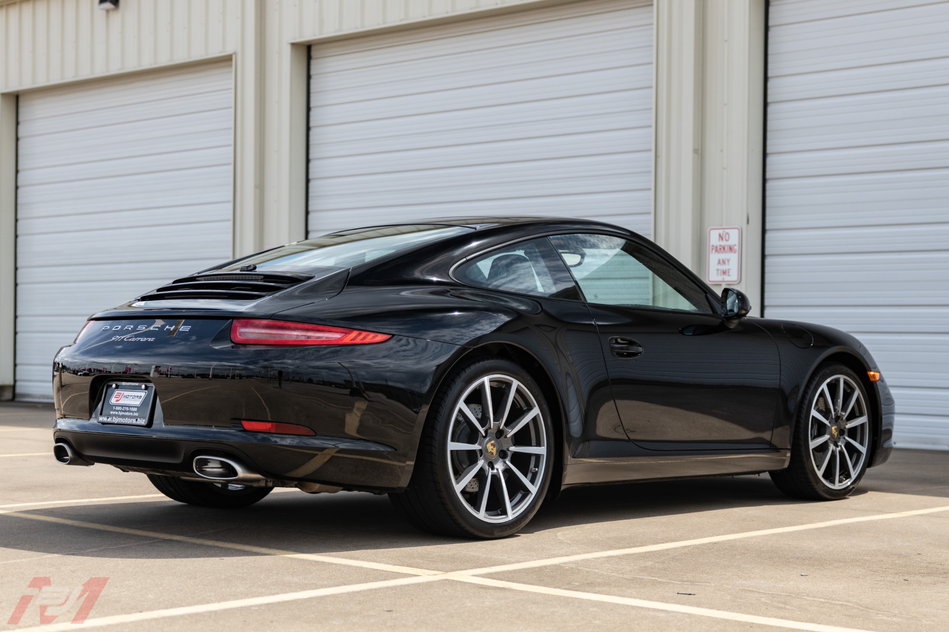 Used-2016-Porsche-911-Carrera