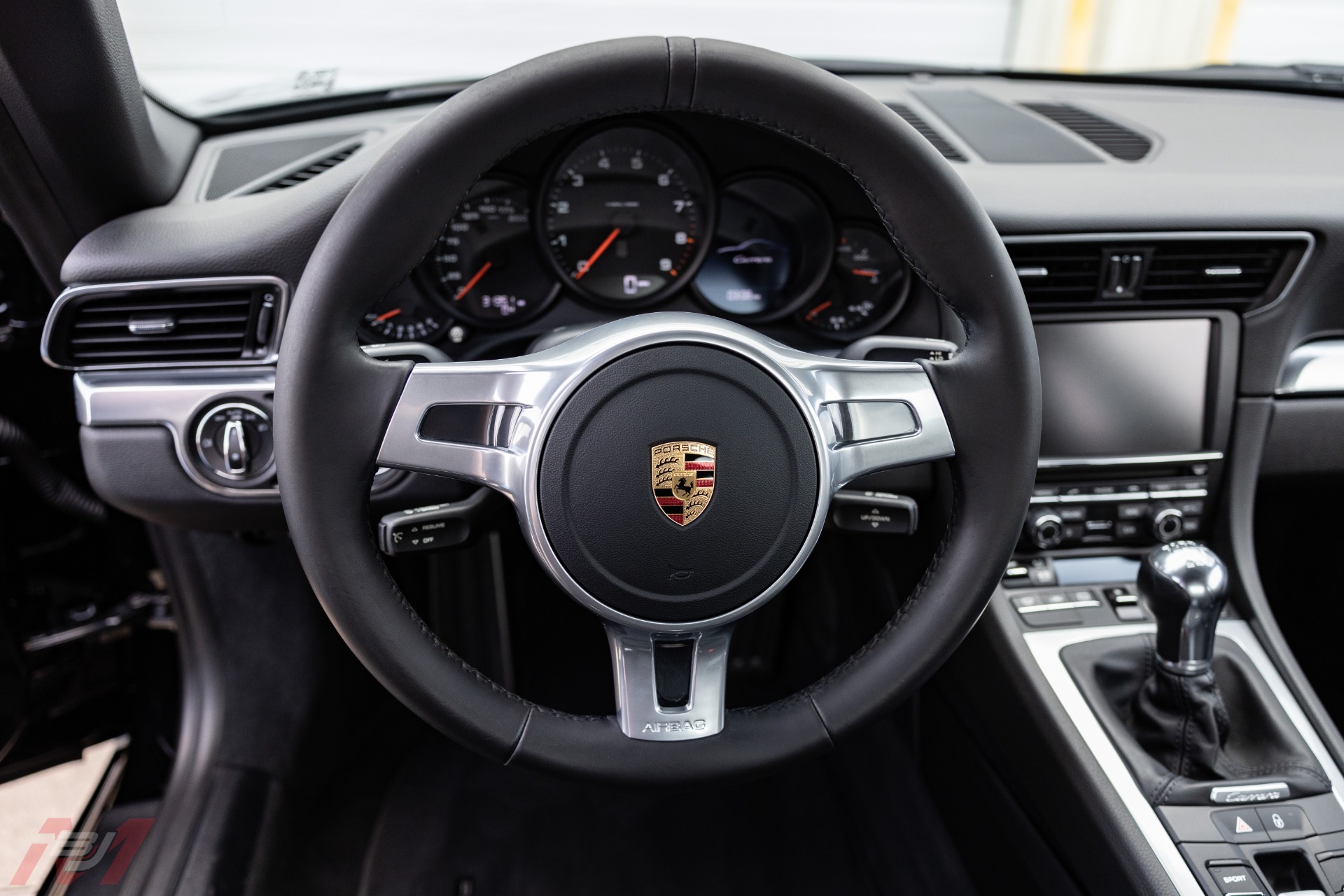 Used-2016-Porsche-911-Carrera