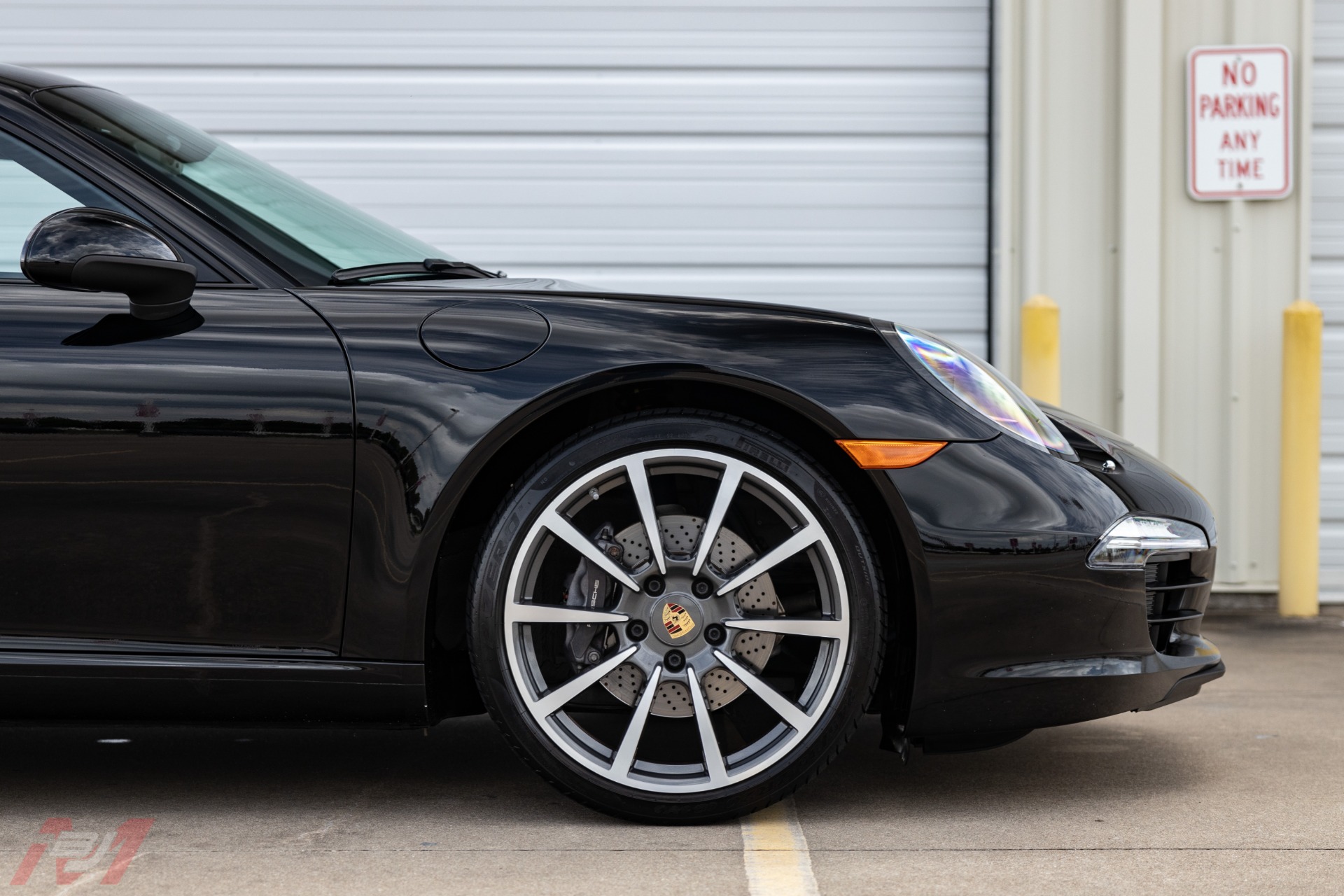 Used-2016-Porsche-911-Carrera