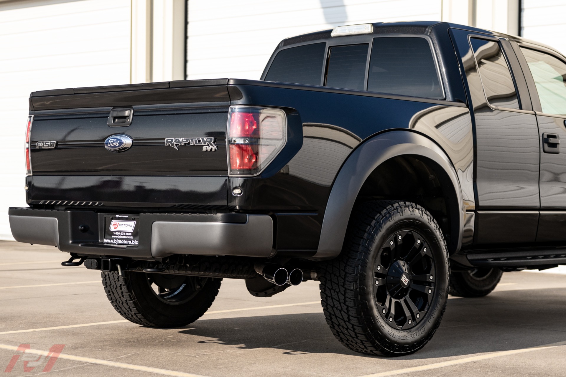 Used-2010-Ford-F-150-SVT-Raptor