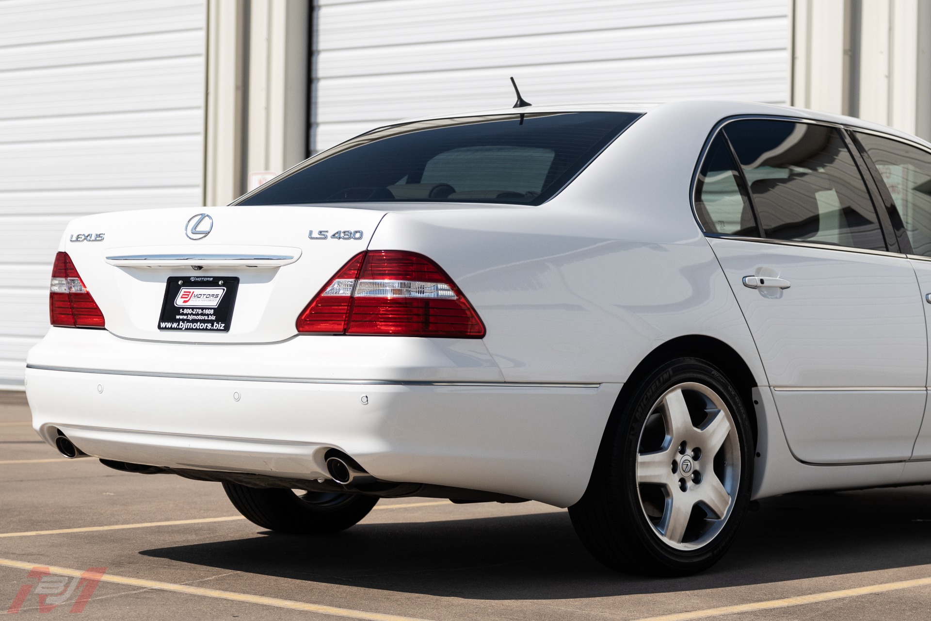 Used-2006-Lexus-LS-430