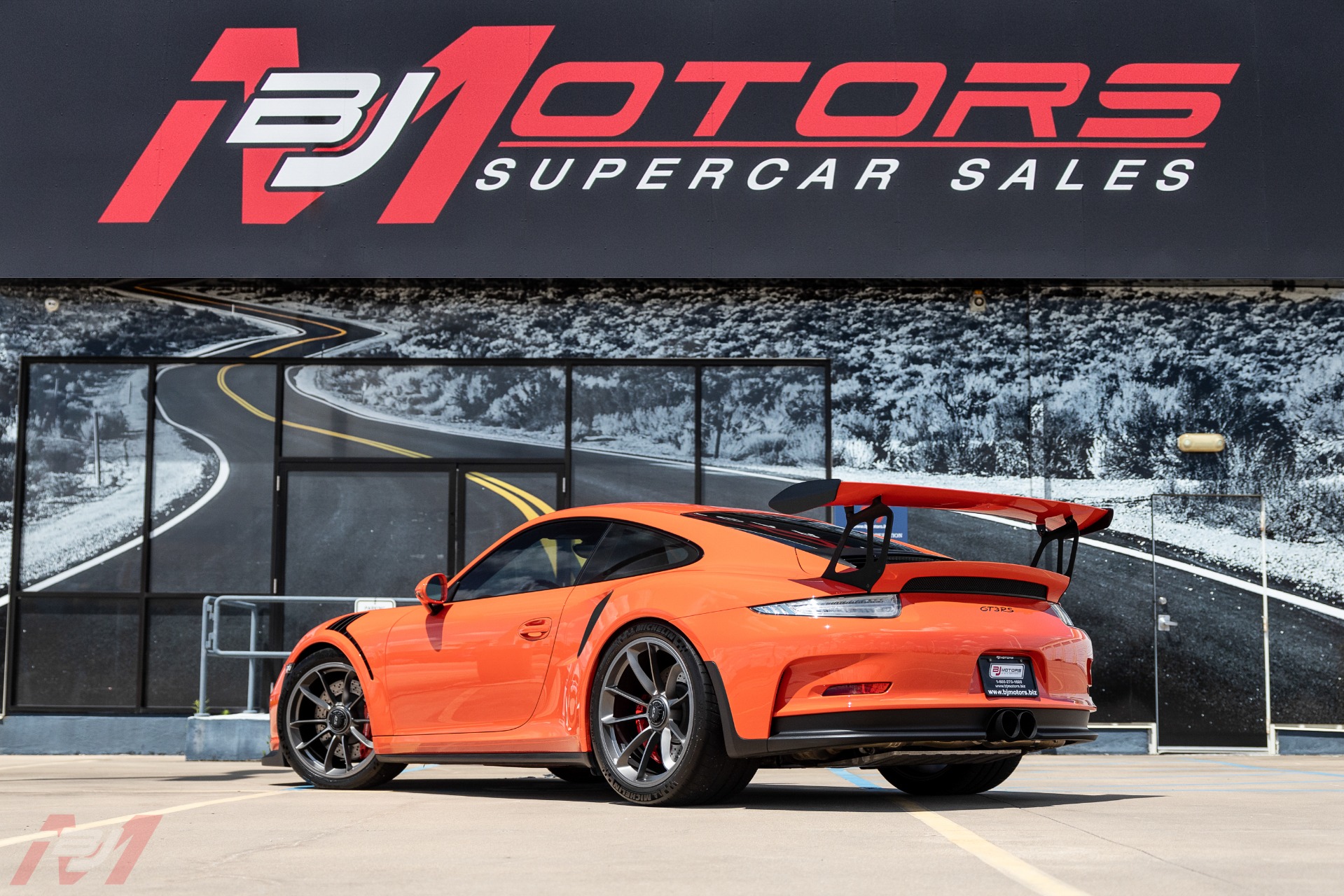 Used-2016-Porsche-911-GT3-RS