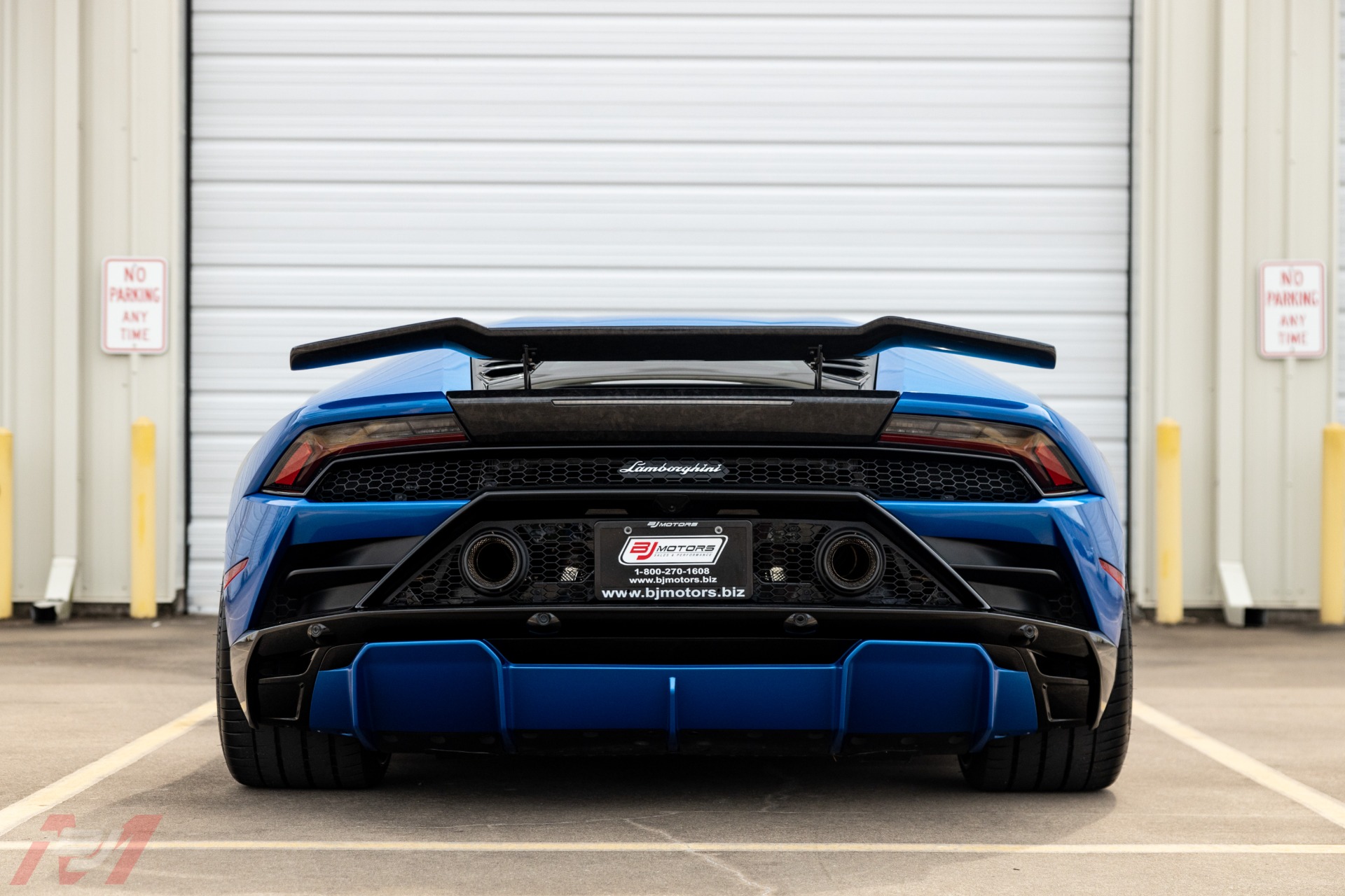 Used-2021-Lamborghini-Huracan-EVO