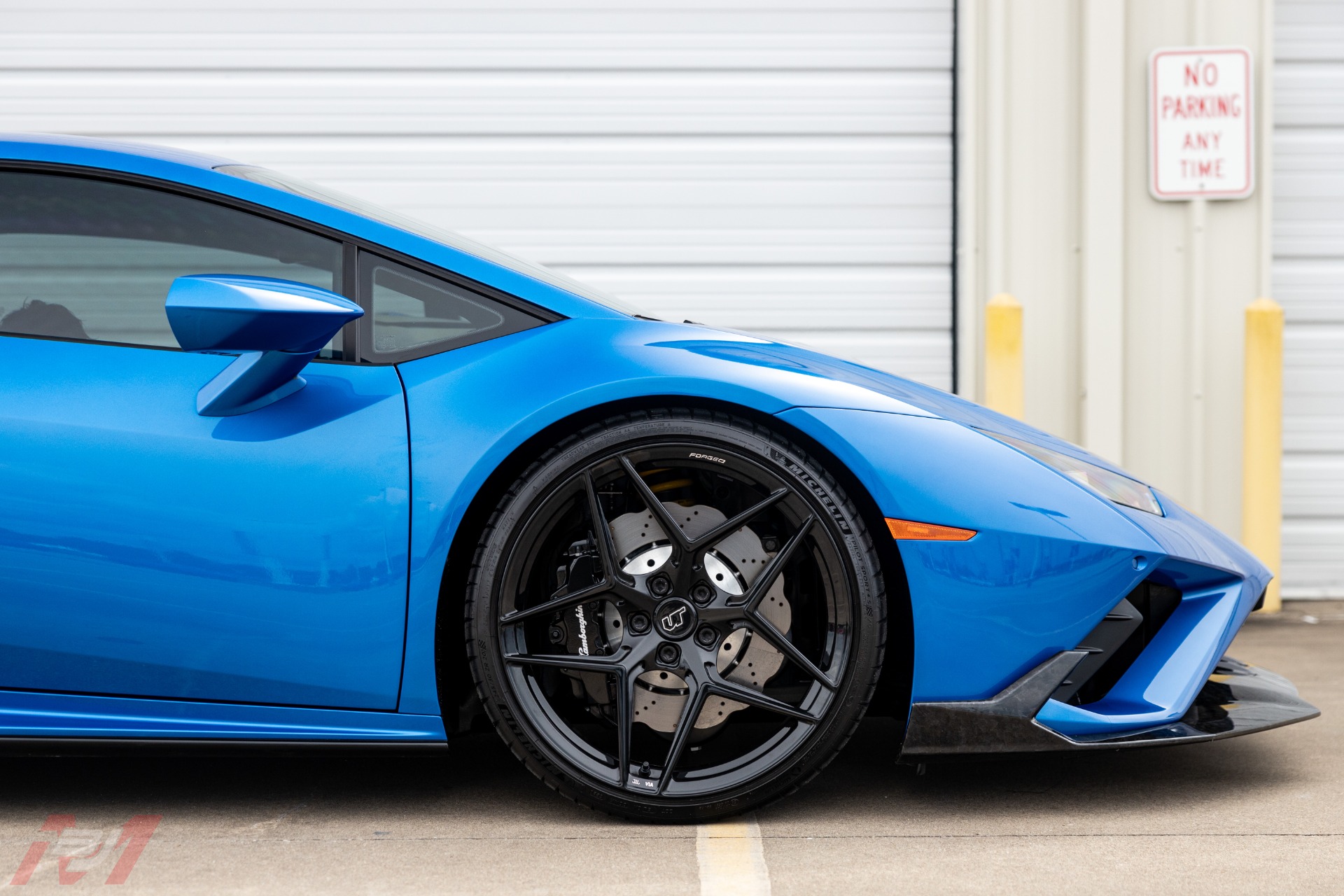 Used-2021-Lamborghini-Huracan-EVO