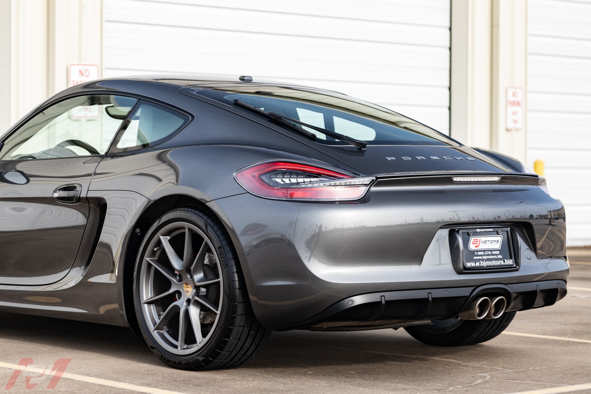 Used-2014-Porsche-Cayman-S