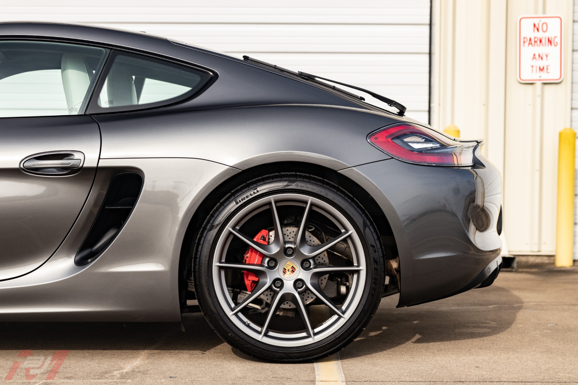 Used-2014-Porsche-Cayman-S