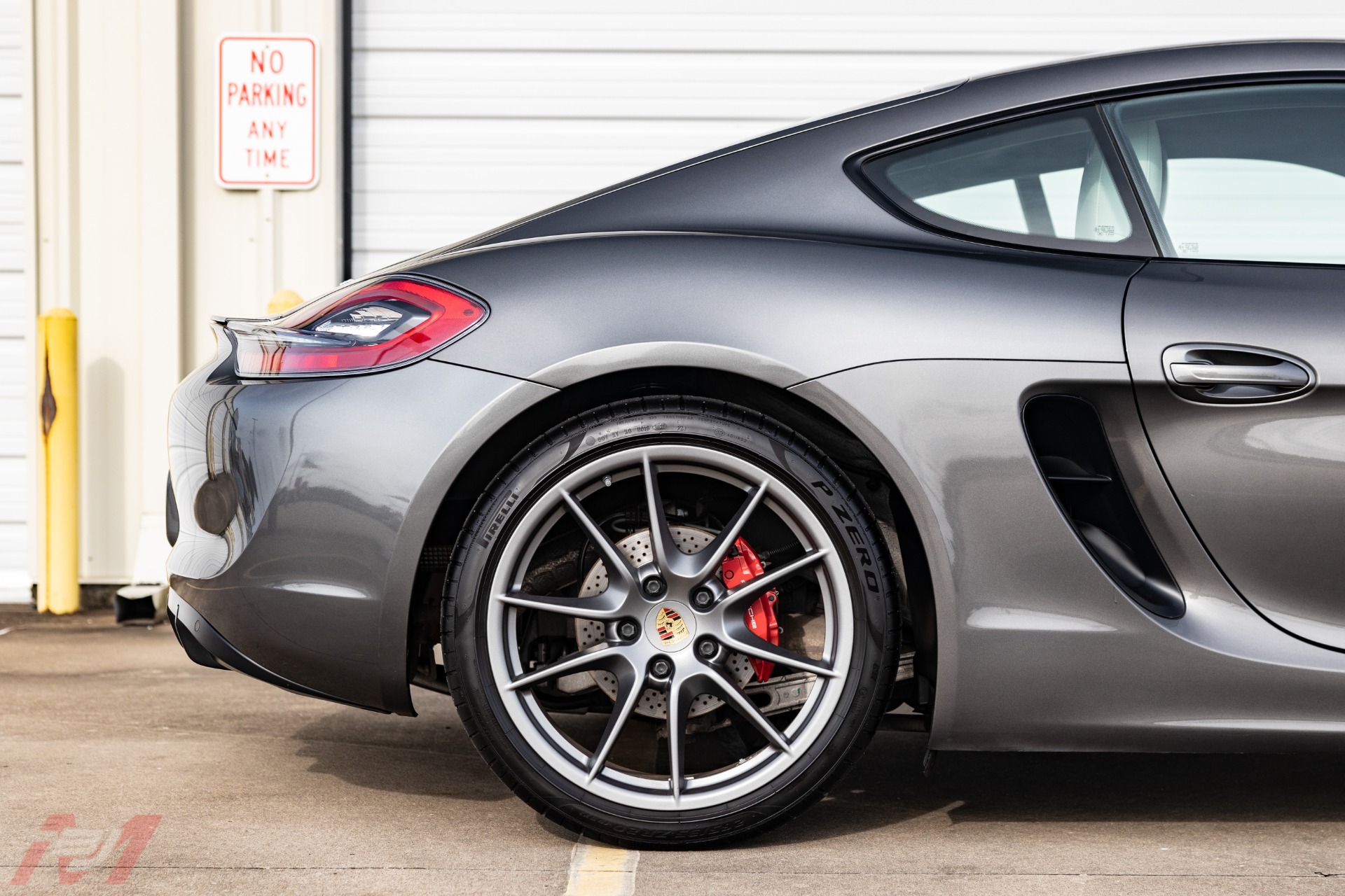 Used-2014-Porsche-Cayman-S