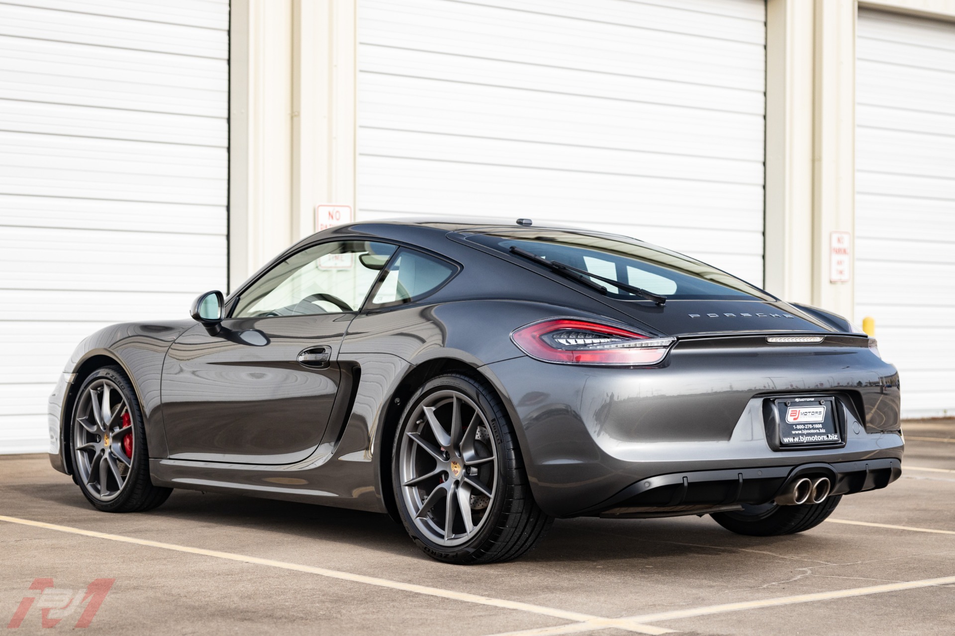 Used-2014-Porsche-Cayman-S