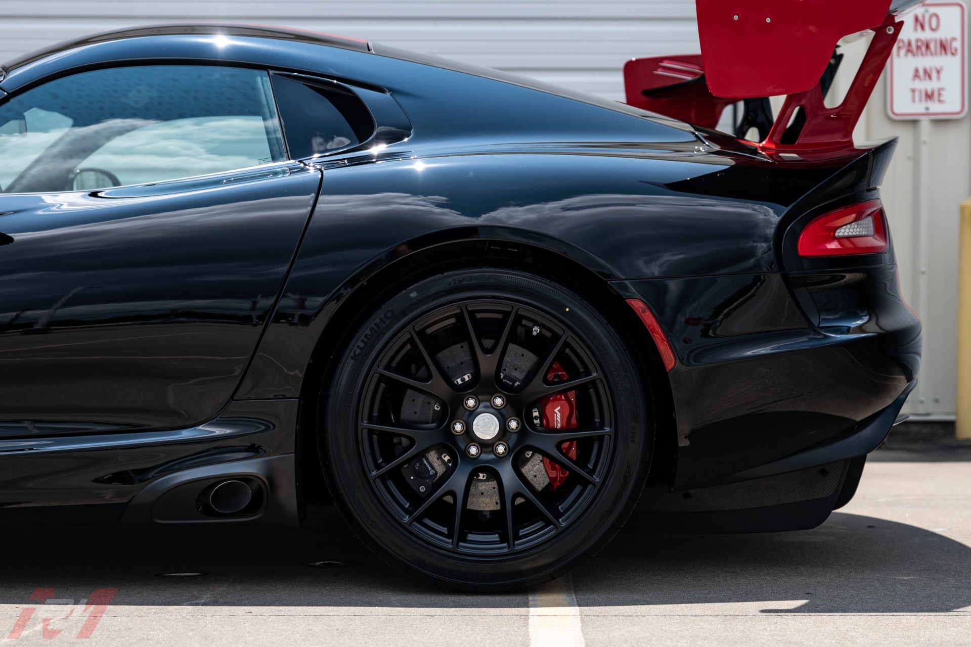 Used-2017-Dodge-Viper-128-Edition