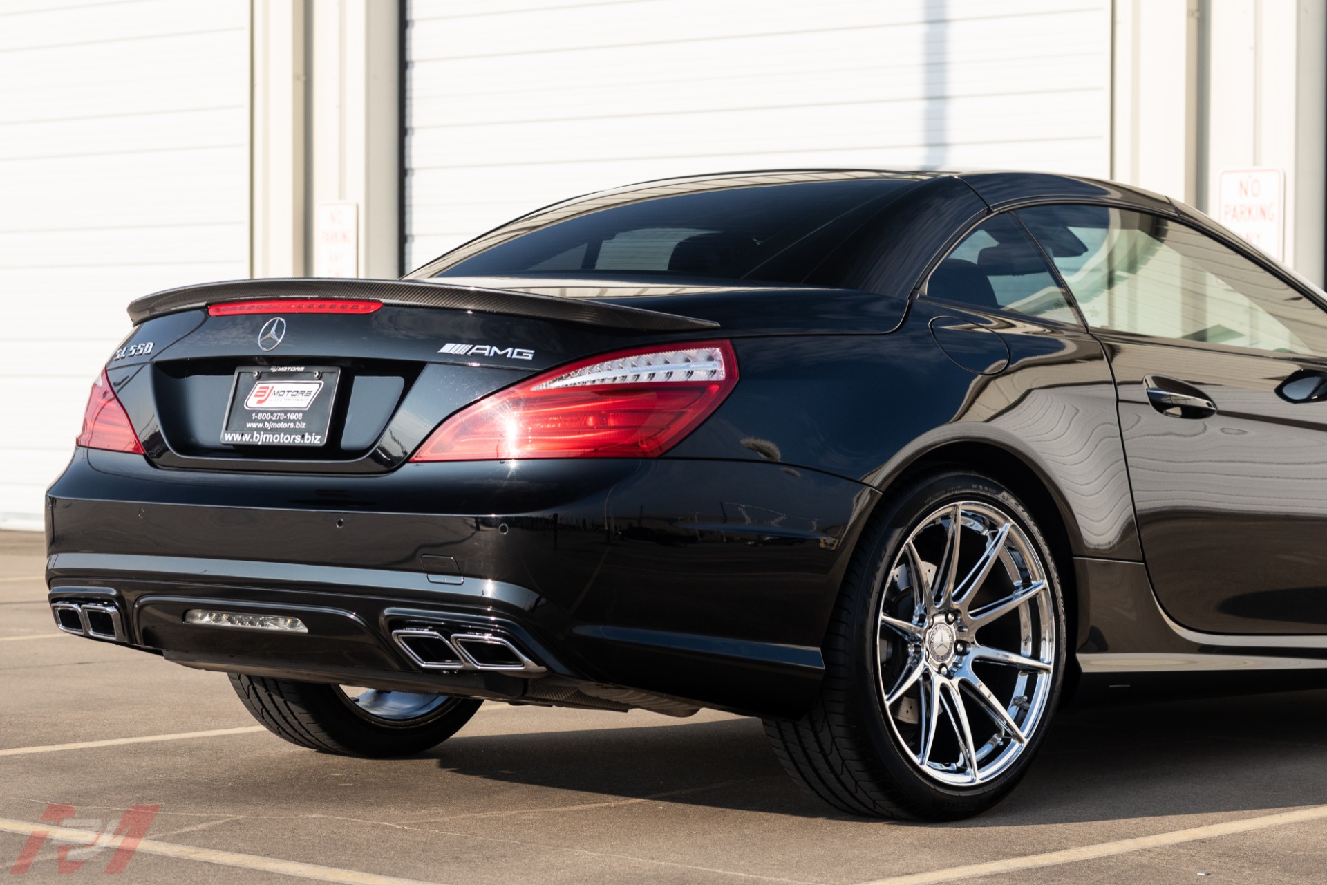 Used-2013-Mercedes-Benz-SL-Class-SL-550