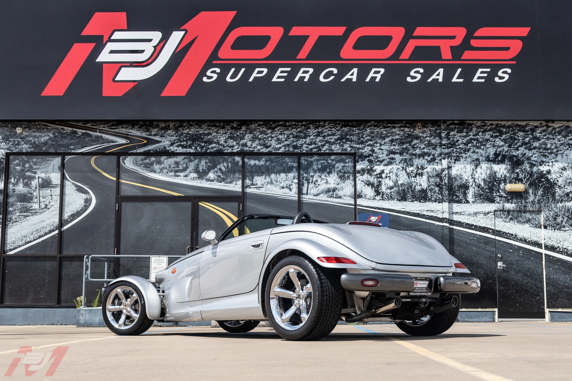 Used-2001-Plymouth-Prowler