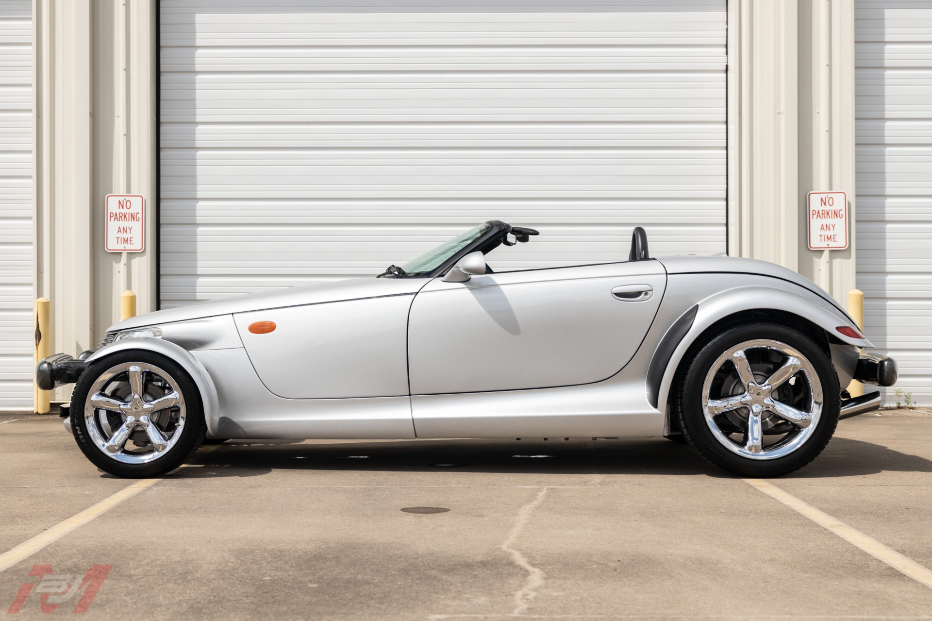 Used-2001-Plymouth-Prowler