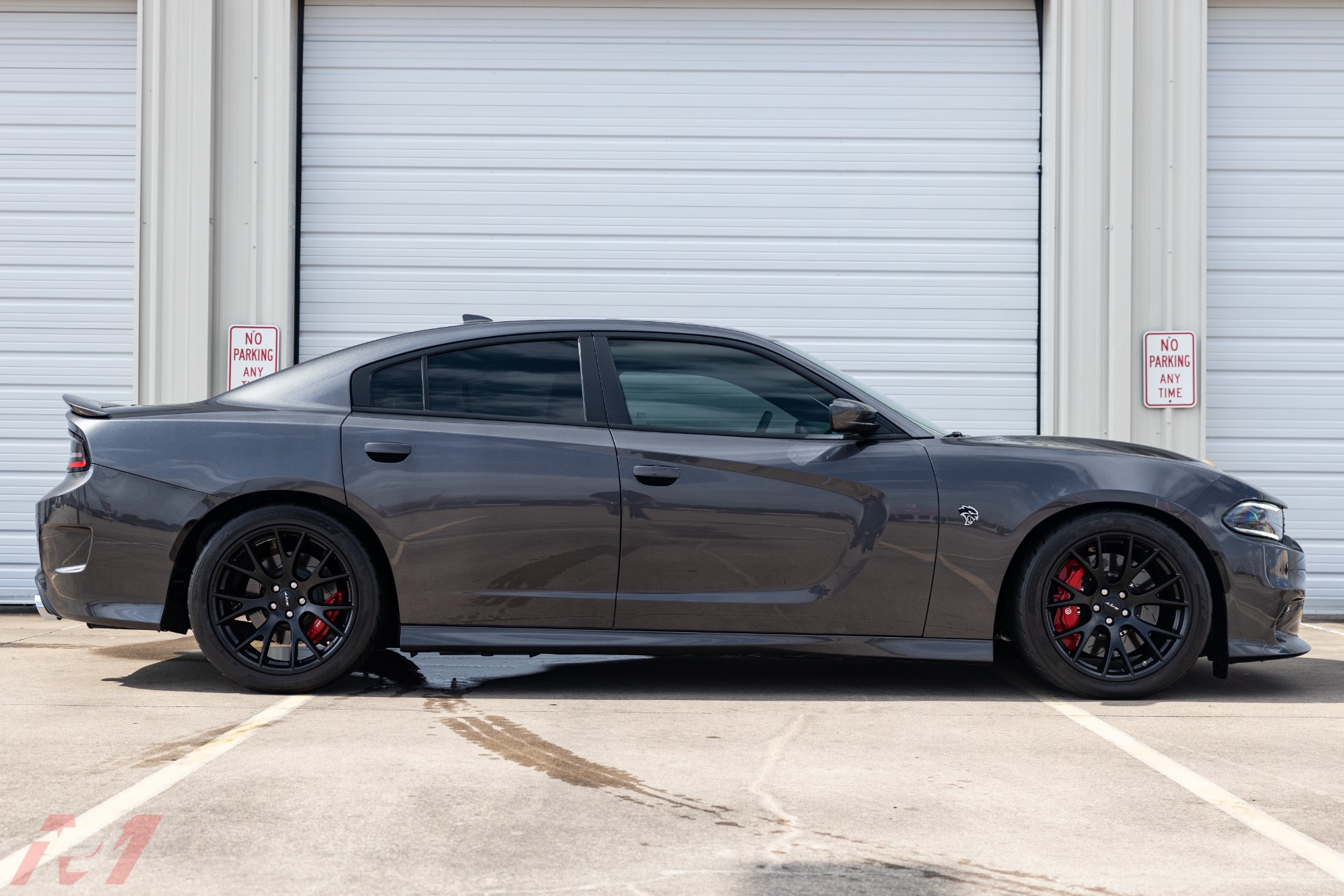 Used-2016-Dodge-Charger-SRT-Hellcat