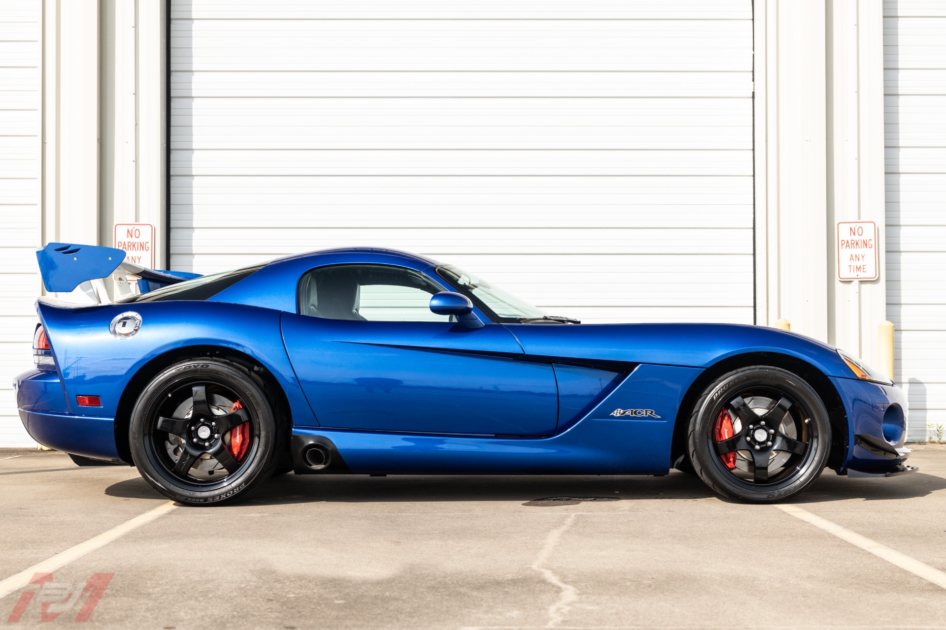 Used-2010-Dodge-Viper-ACR