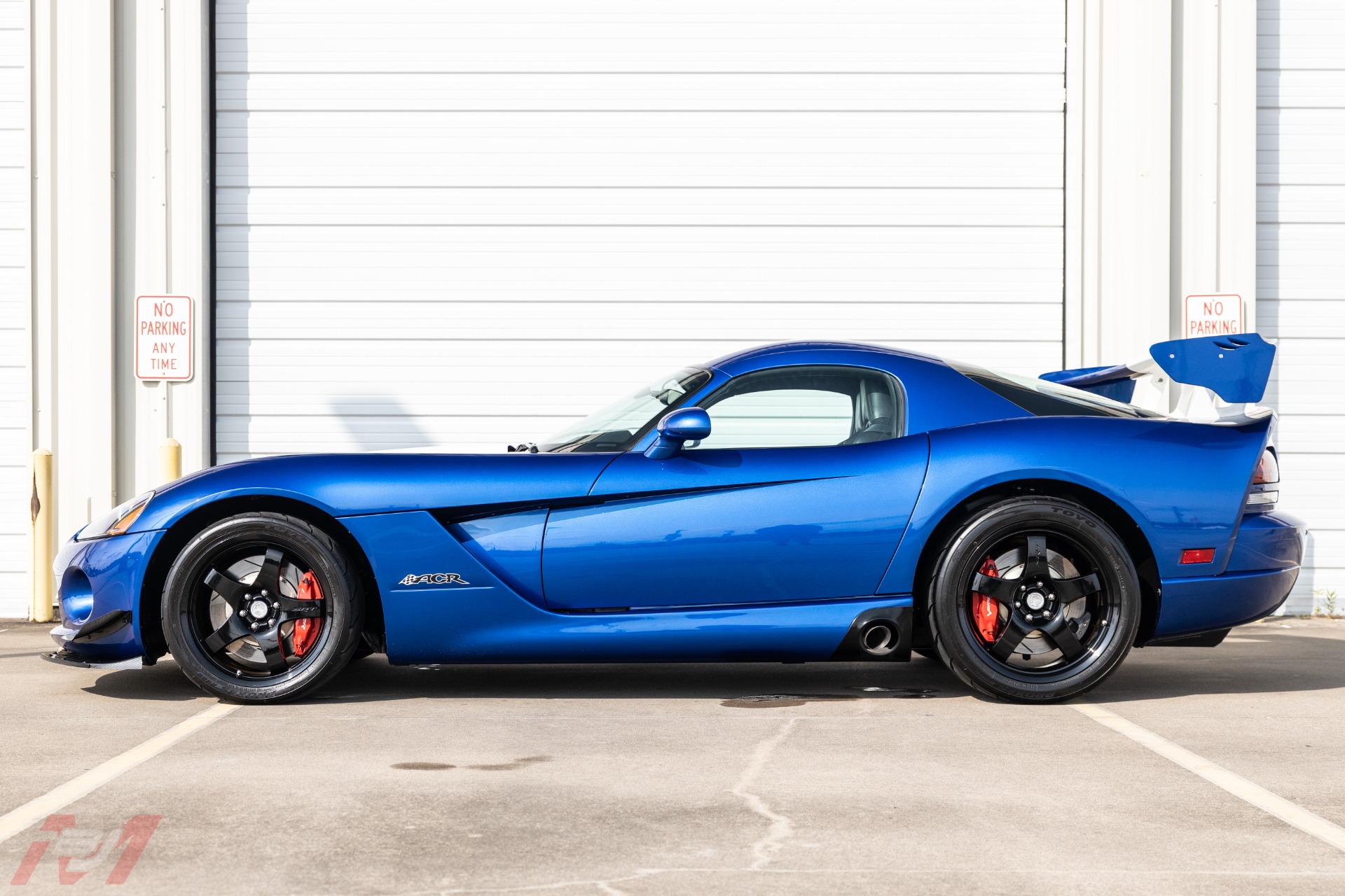 Used-2010-Dodge-Viper-ACR