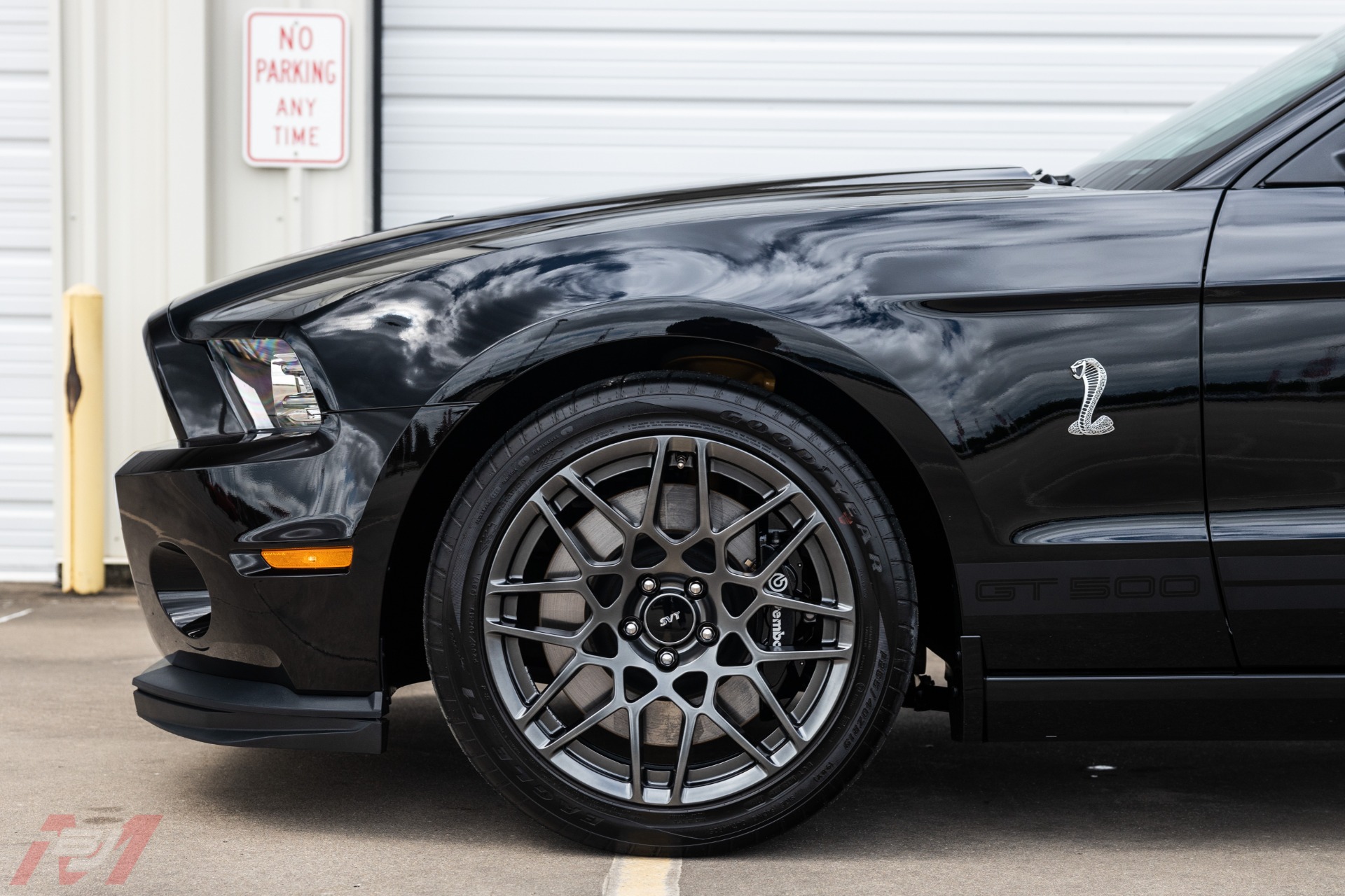 Used-2013-Ford-Mustang-Shelby-GT500