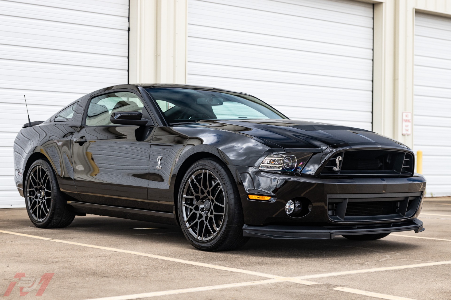 Used-2013-Ford-Mustang-Shelby-GT500