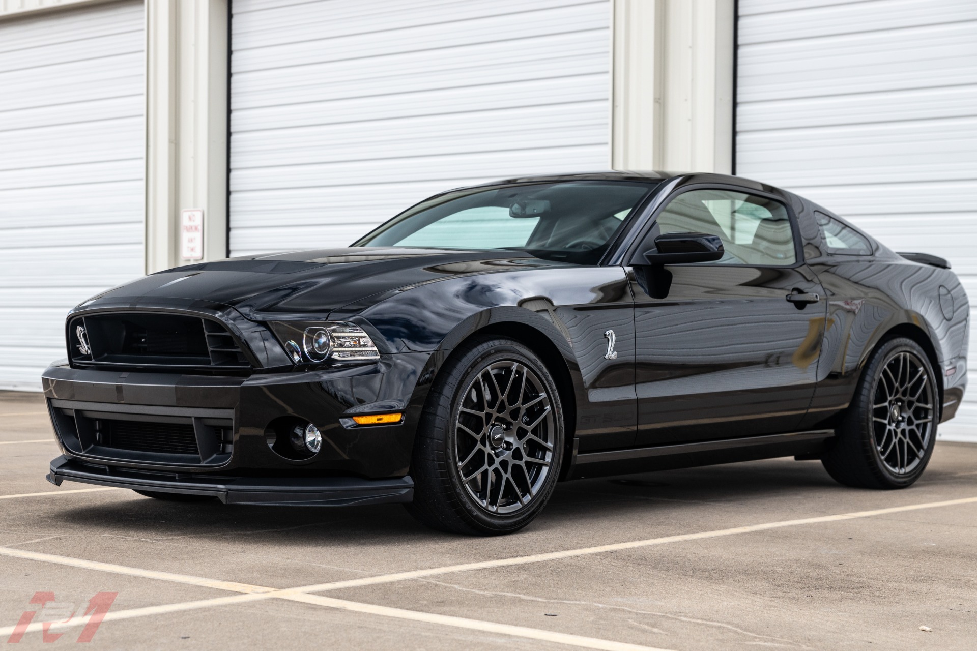 Used-2013-Ford-Mustang-Shelby-GT500