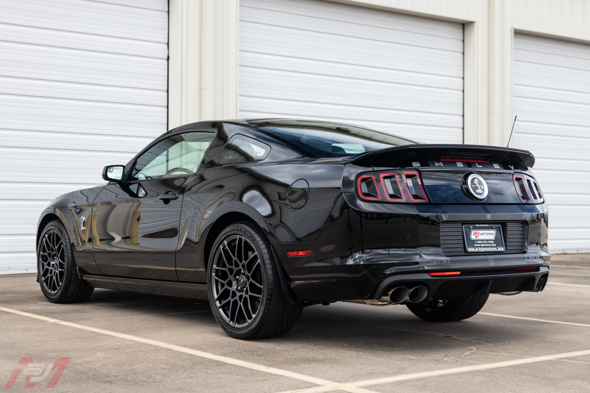 Used-2013-Ford-Mustang-Shelby-GT500