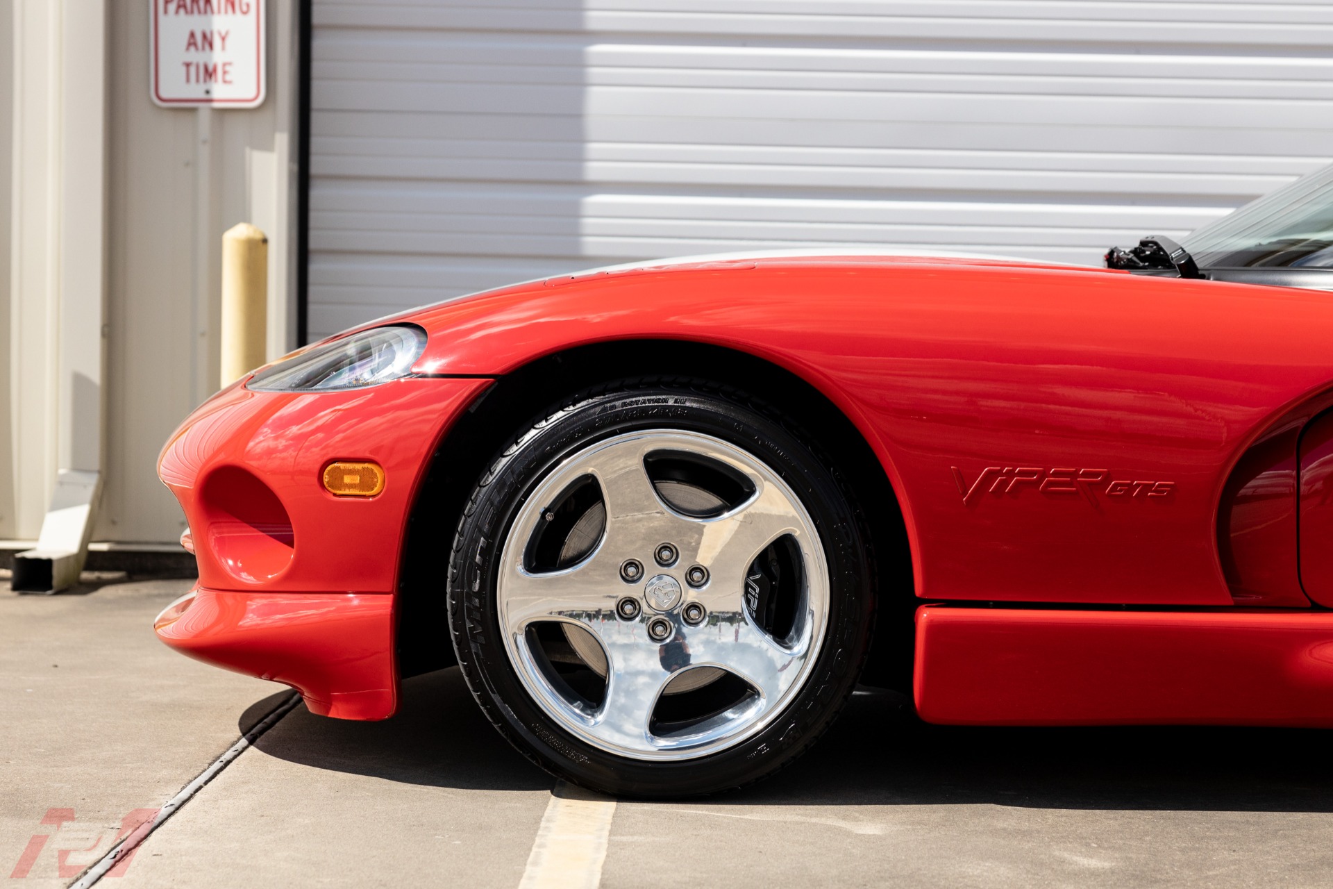 Used-2002-Dodge-Viper-GTS-Final-Edition