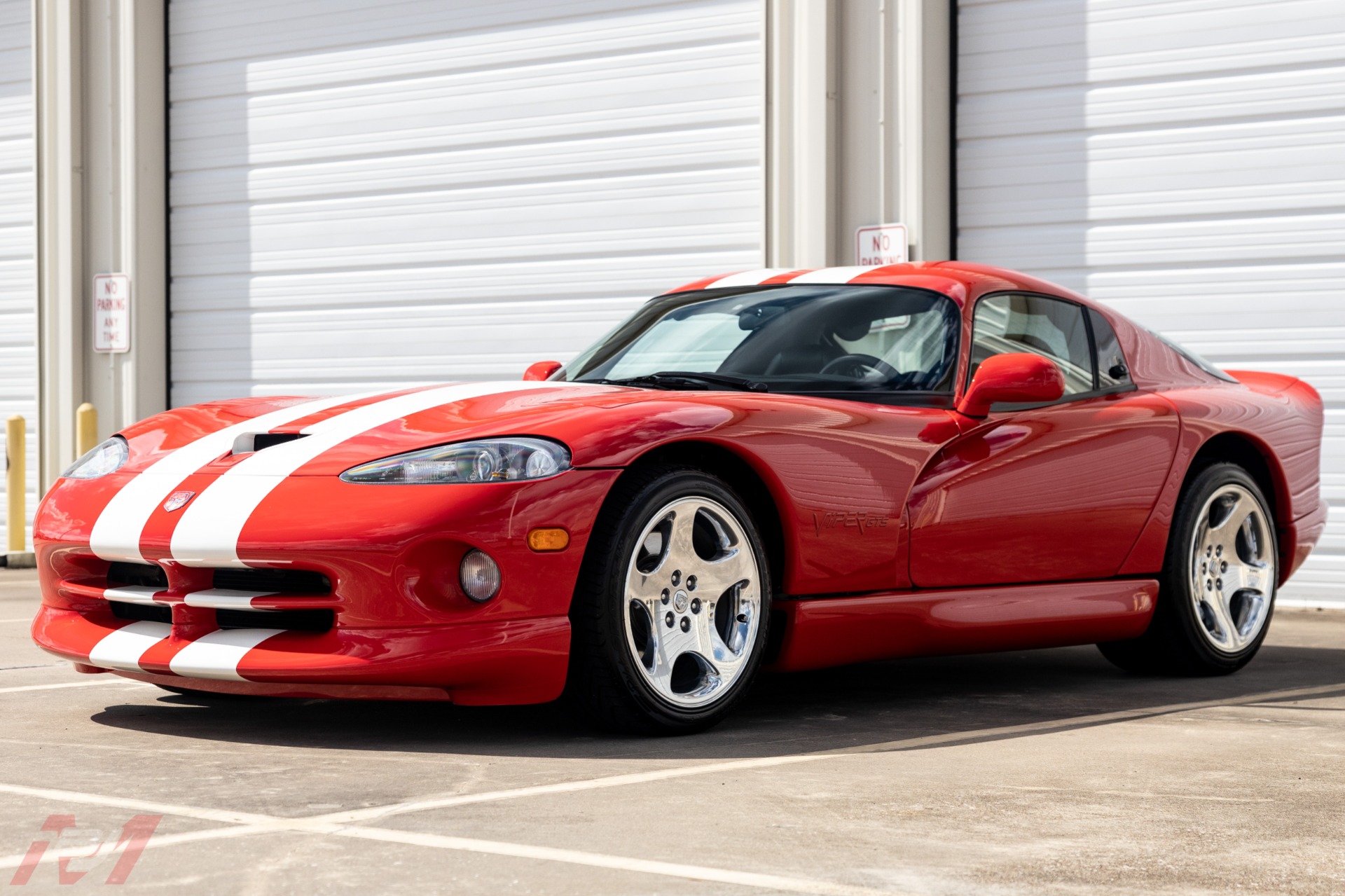 Used-2002-Dodge-Viper-GTS-Final-Edition