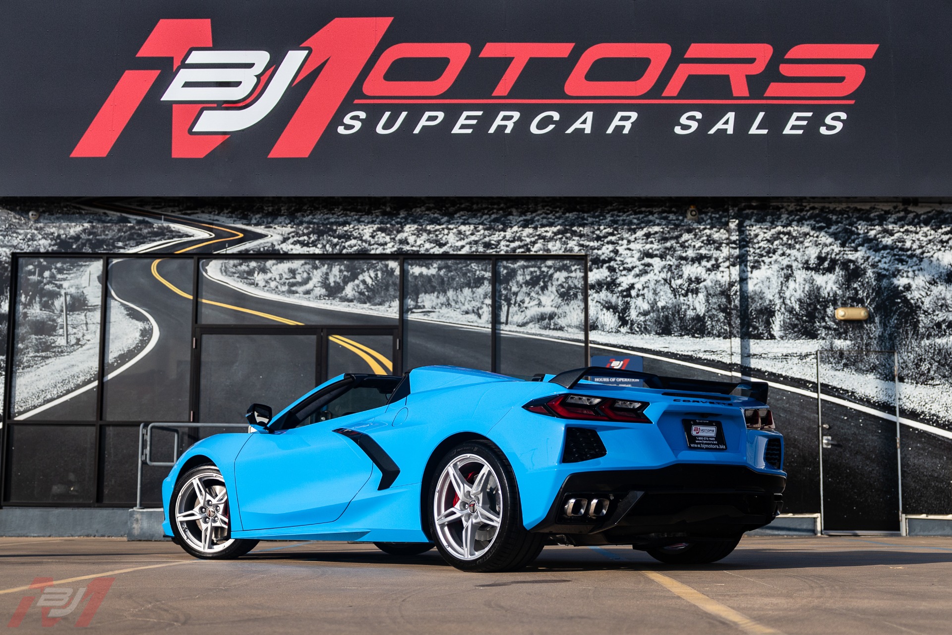 Used-2021-Chevrolet-Corvette-Stingray-3LT-Convertible