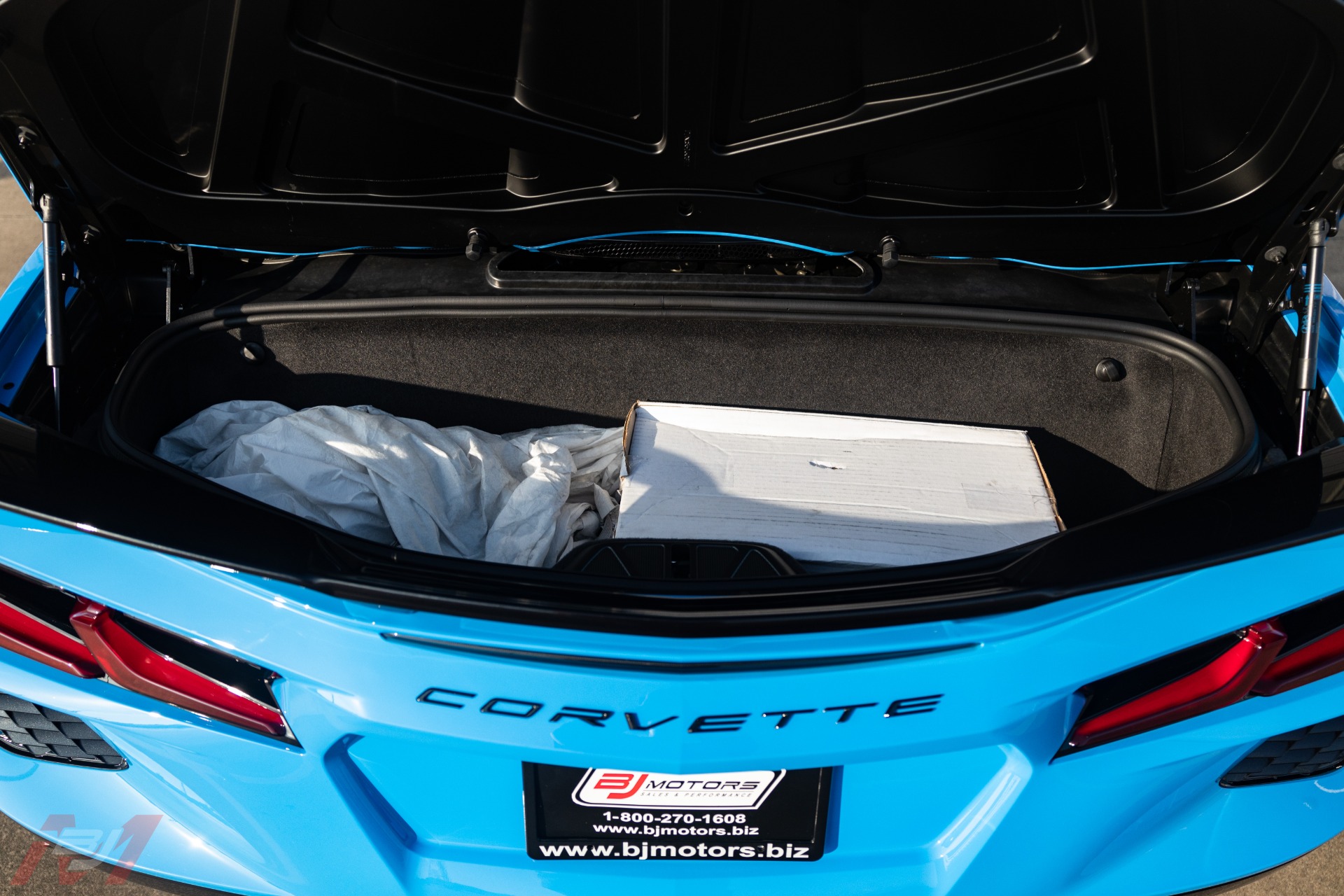 Used-2021-Chevrolet-Corvette-Stingray-3LT-Convertible