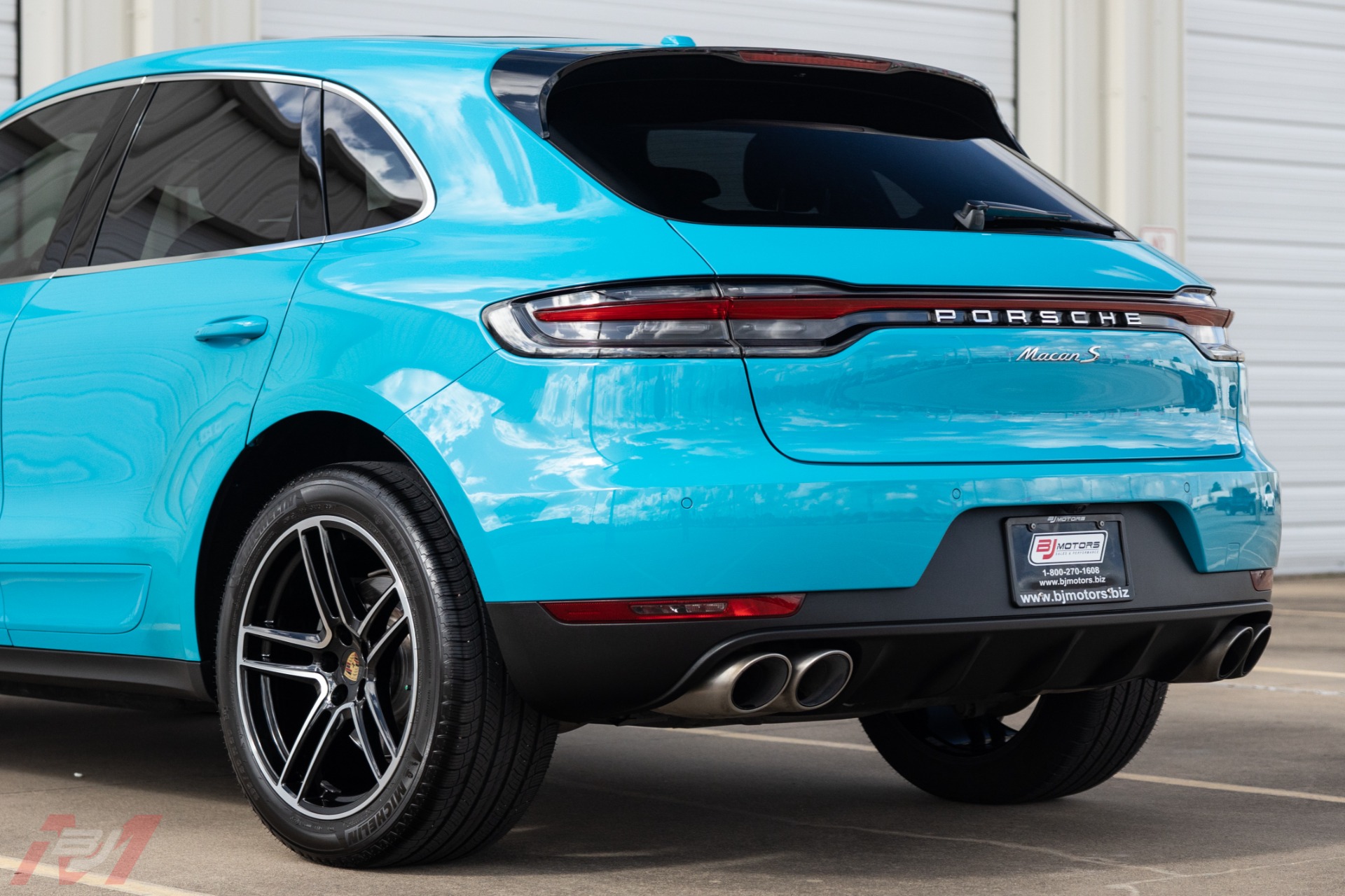 Used-2019-Porsche-Macan-S