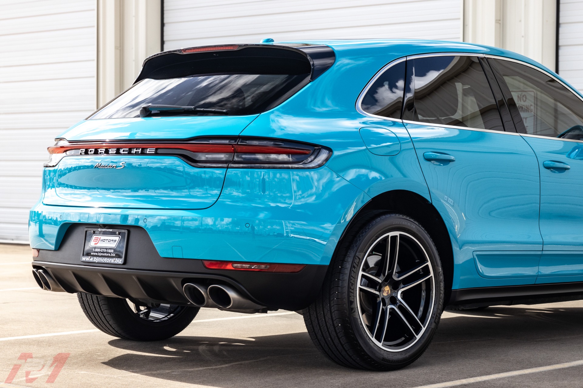 Used-2019-Porsche-Macan-S