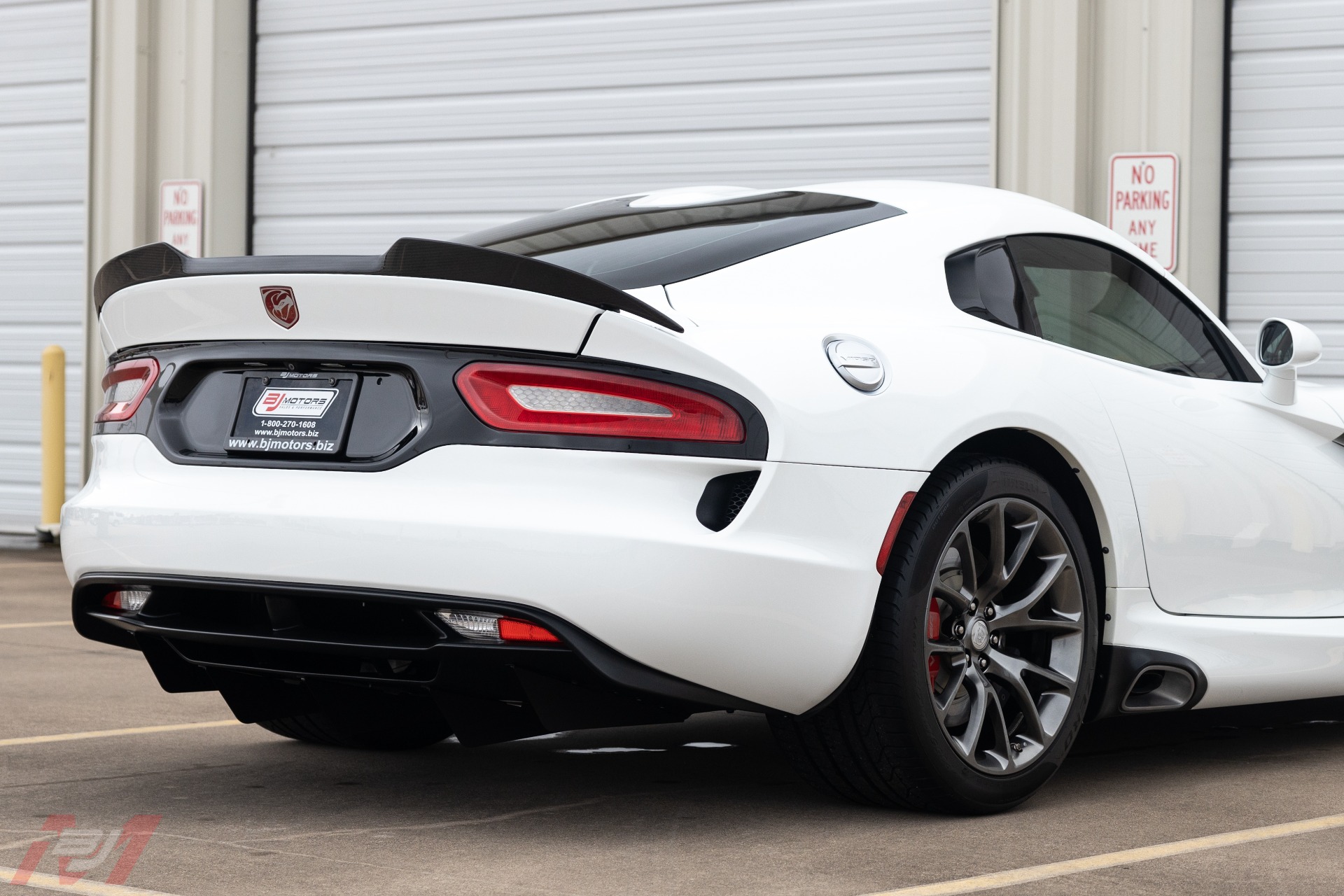 Used-2014-Dodge-Viper-GTS