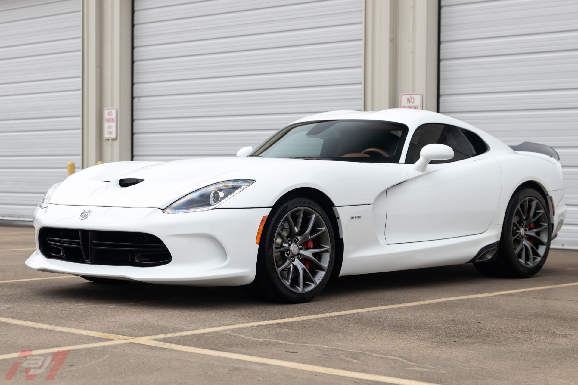 Used-2014-Dodge-Viper-GTS