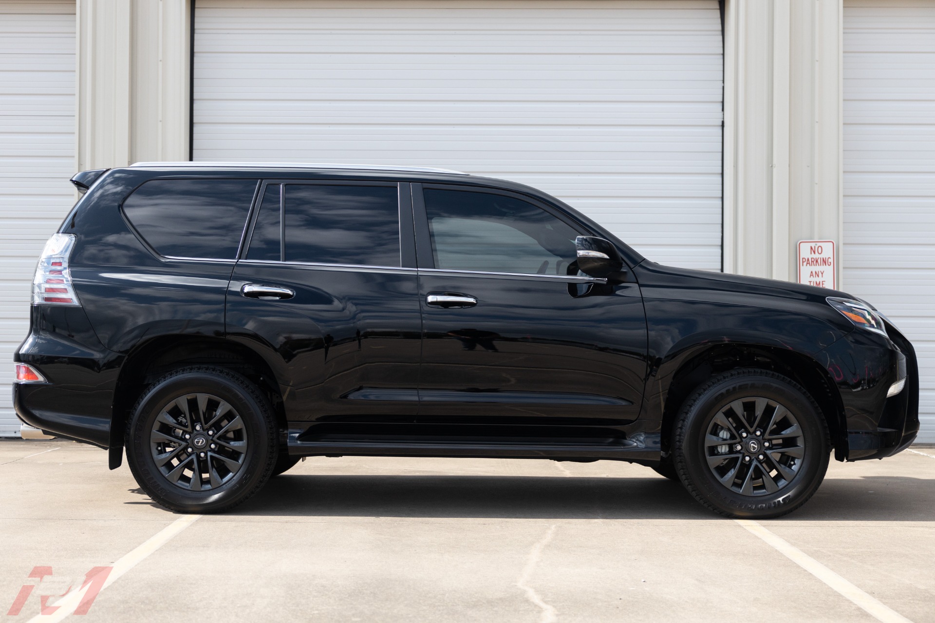 Used-2021-Lexus-GX-460-Premium