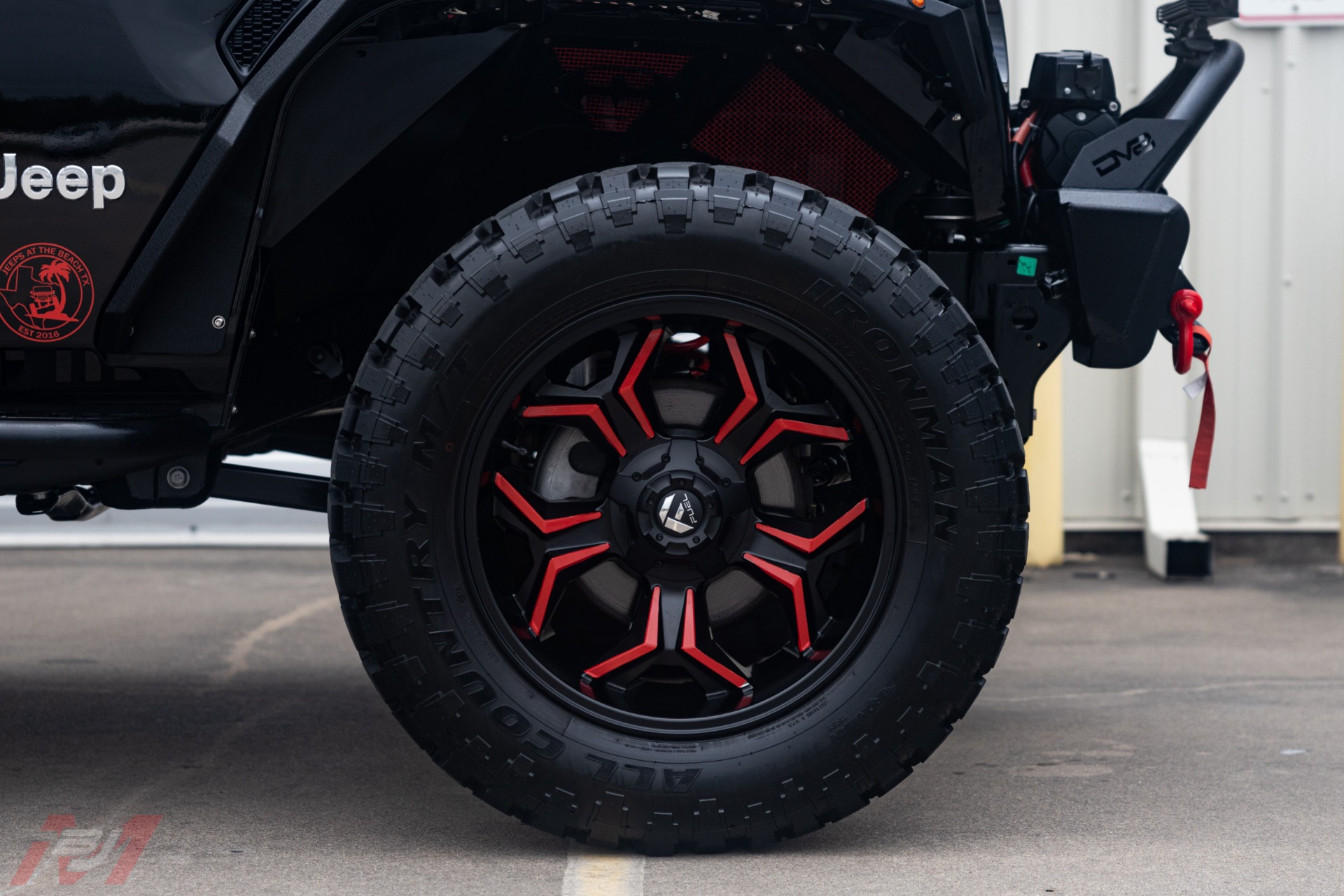 Used-2019-Jeep-Wrangler-Unlimited-Sport