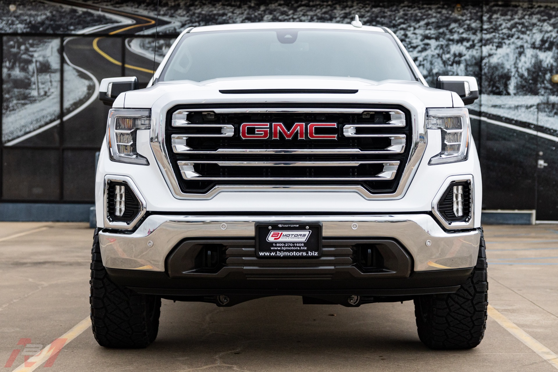 Used-2019-GMC-Sierra-1500-Texas-Edition