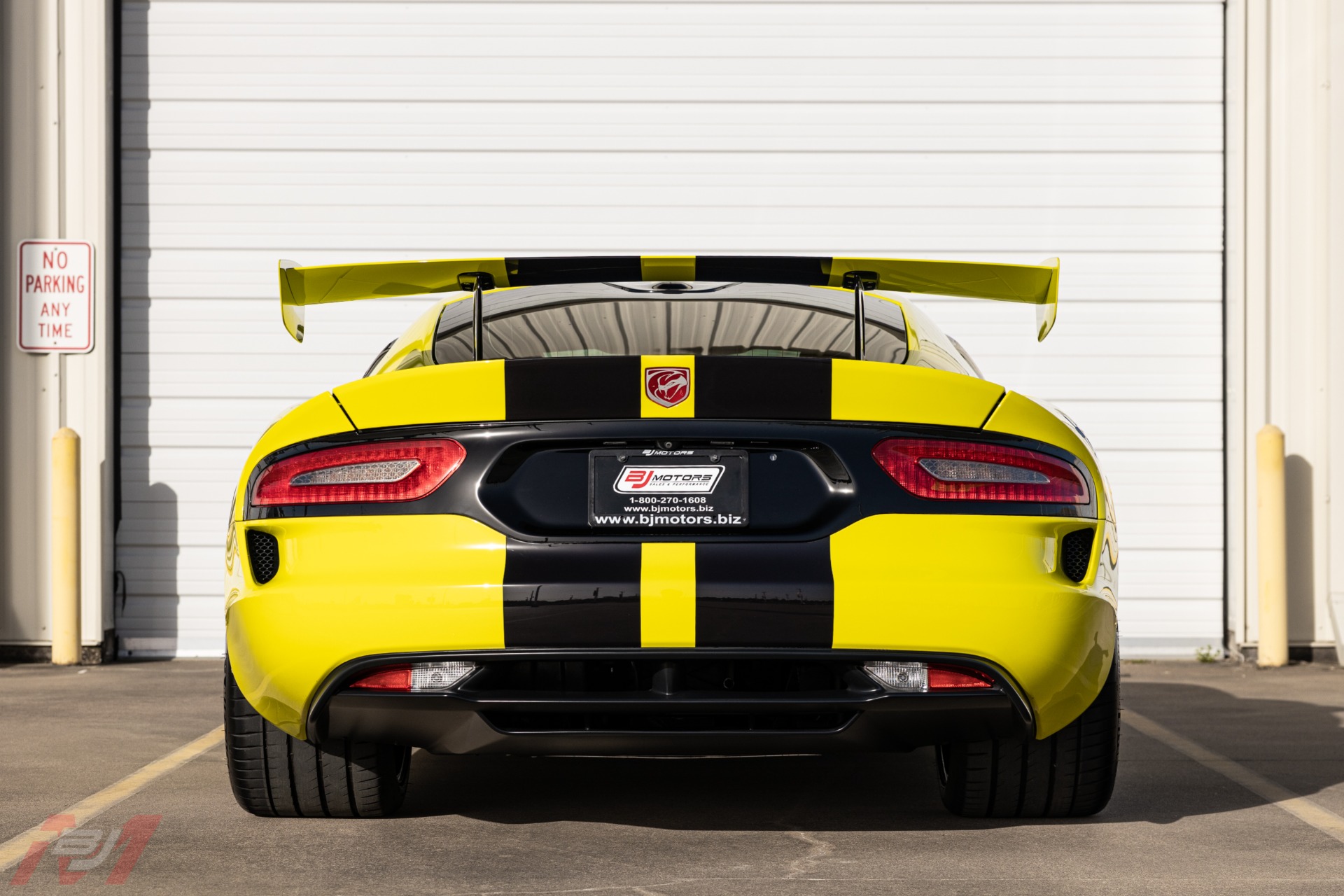 Used-2016-Dodge-Viper-GTC-TA-20-1-of-1