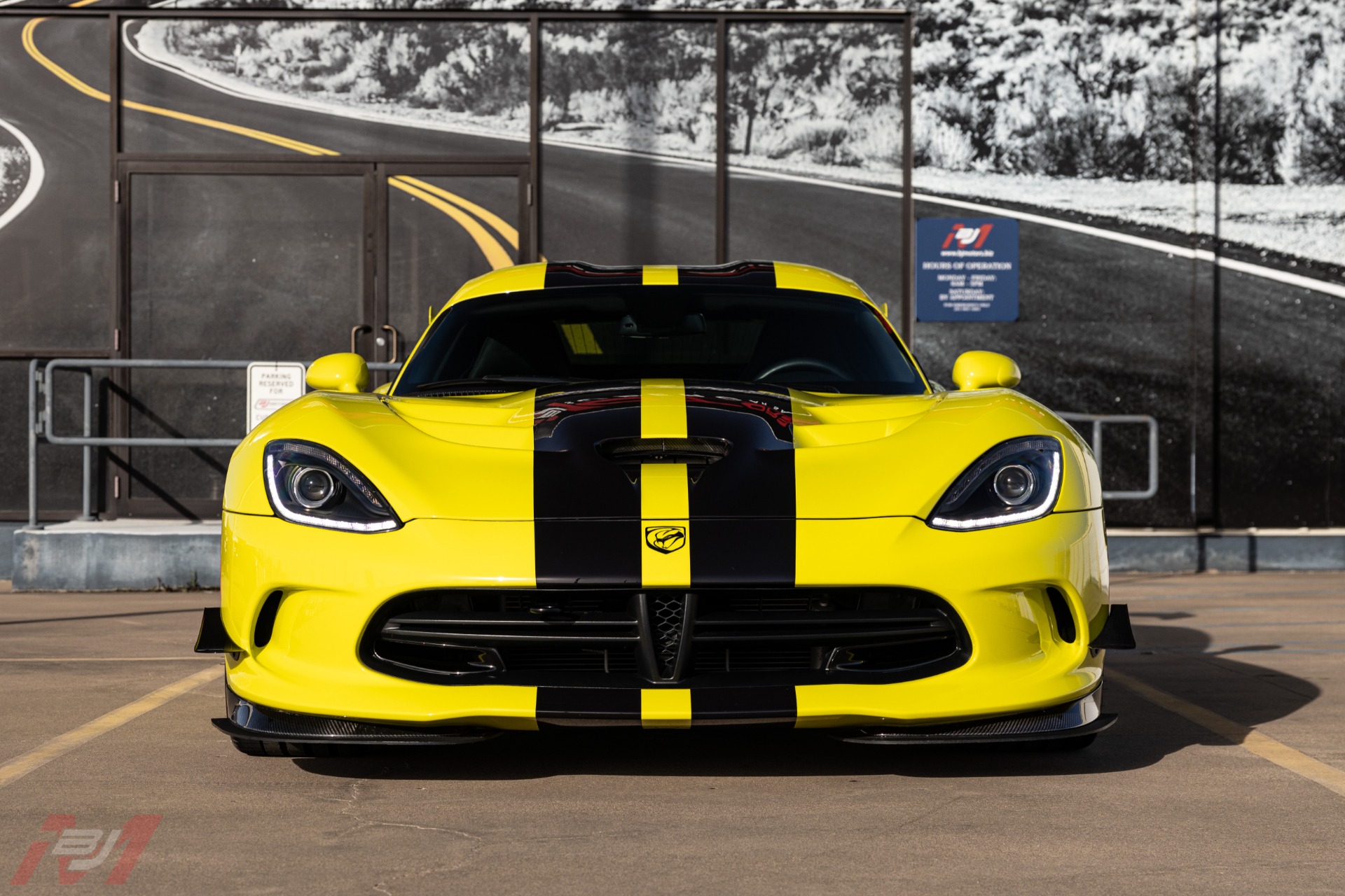 Used-2016-Dodge-Viper-GTC-TA-20-1-of-1