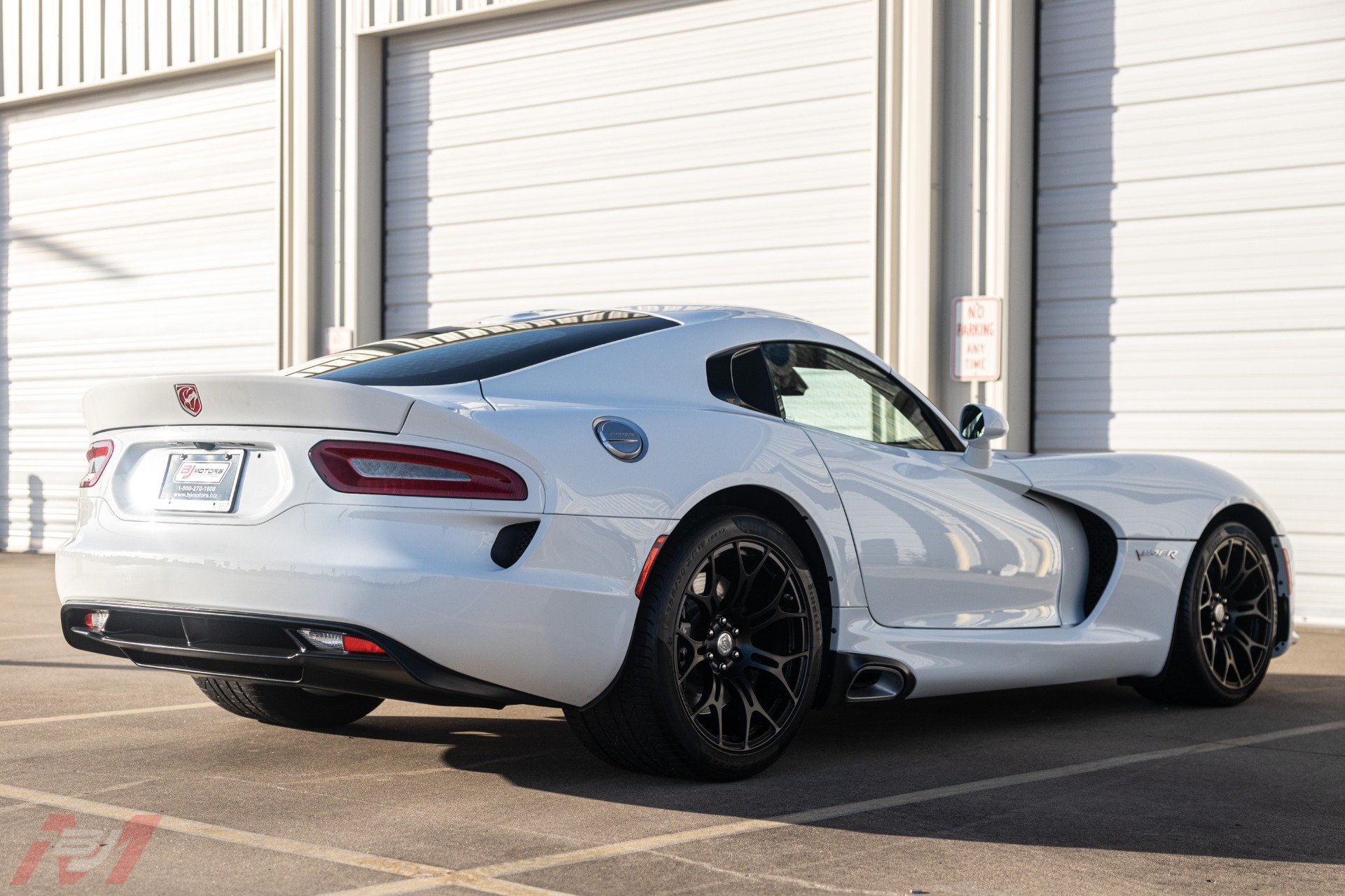 Used-2016-Dodge-Viper-SRT