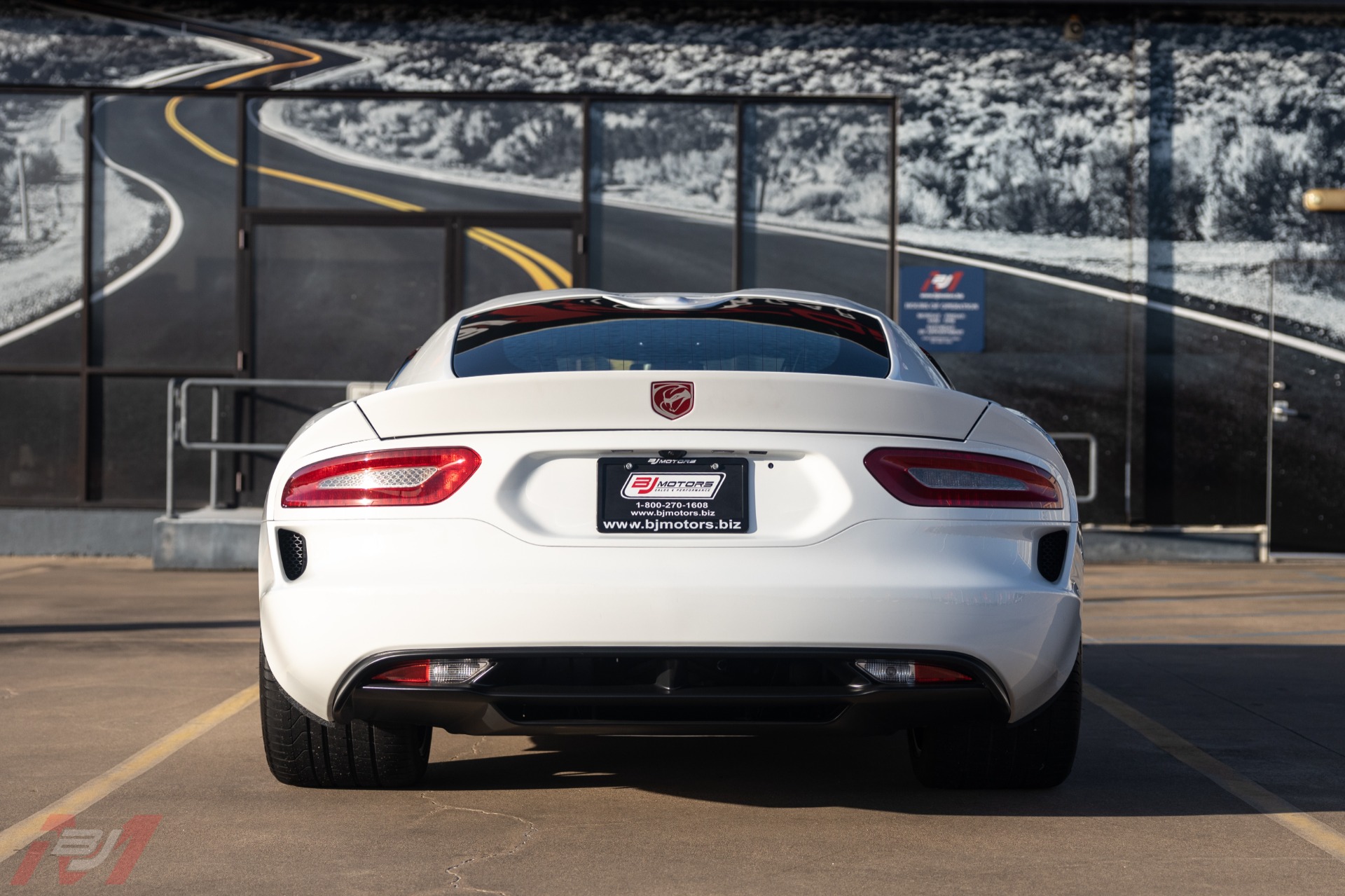 Used-2016-Dodge-Viper-SRT