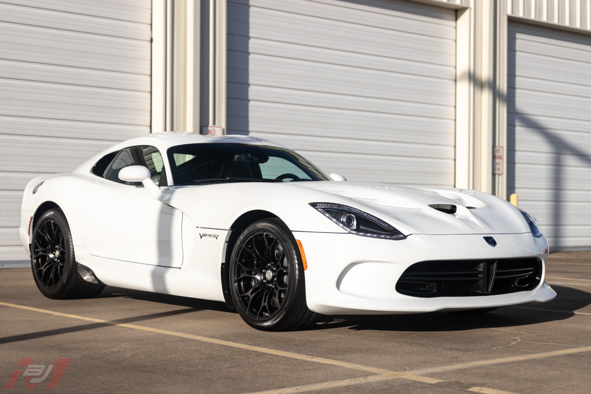 Used-2016-Dodge-Viper-SRT