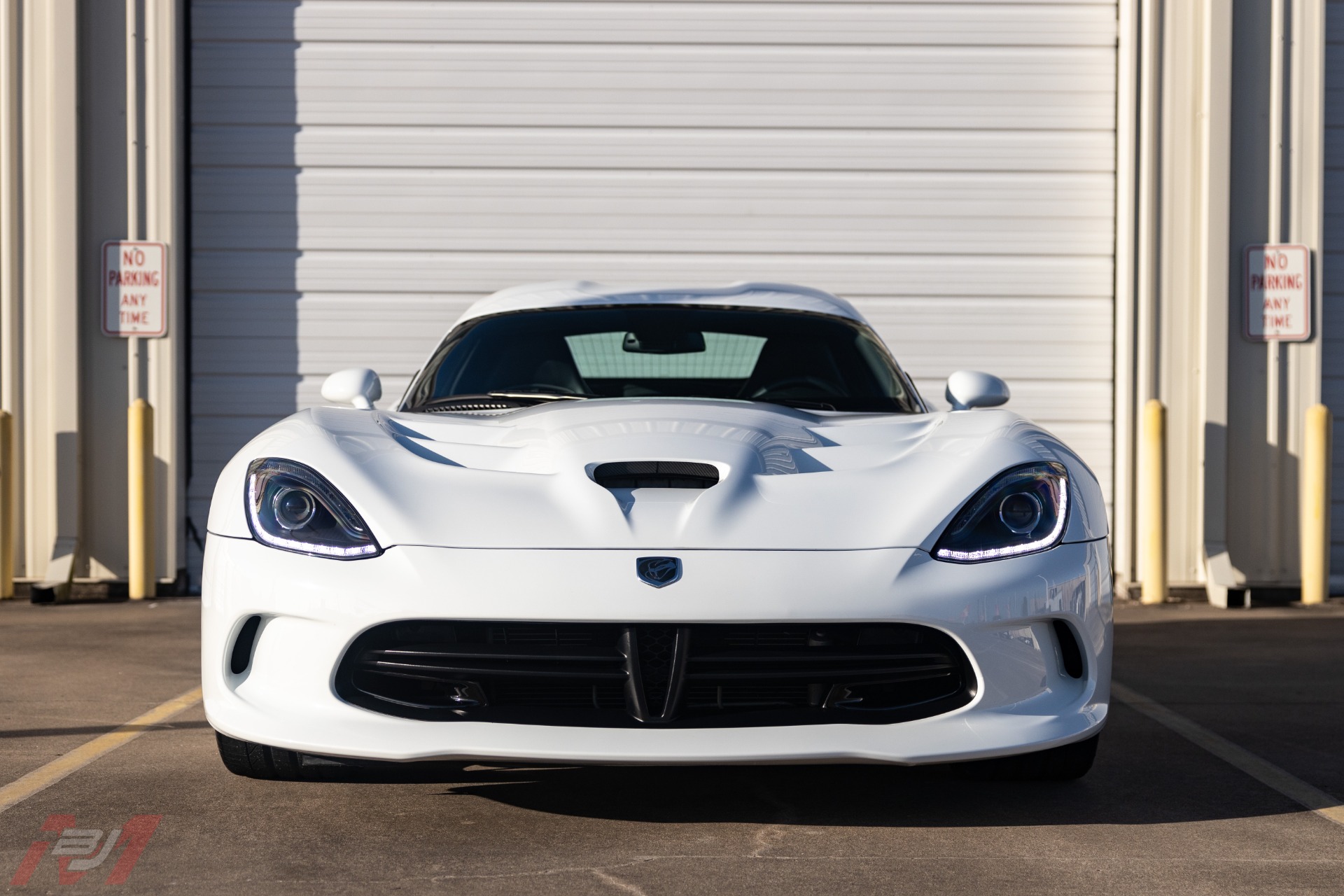 Used-2016-Dodge-Viper-SRT