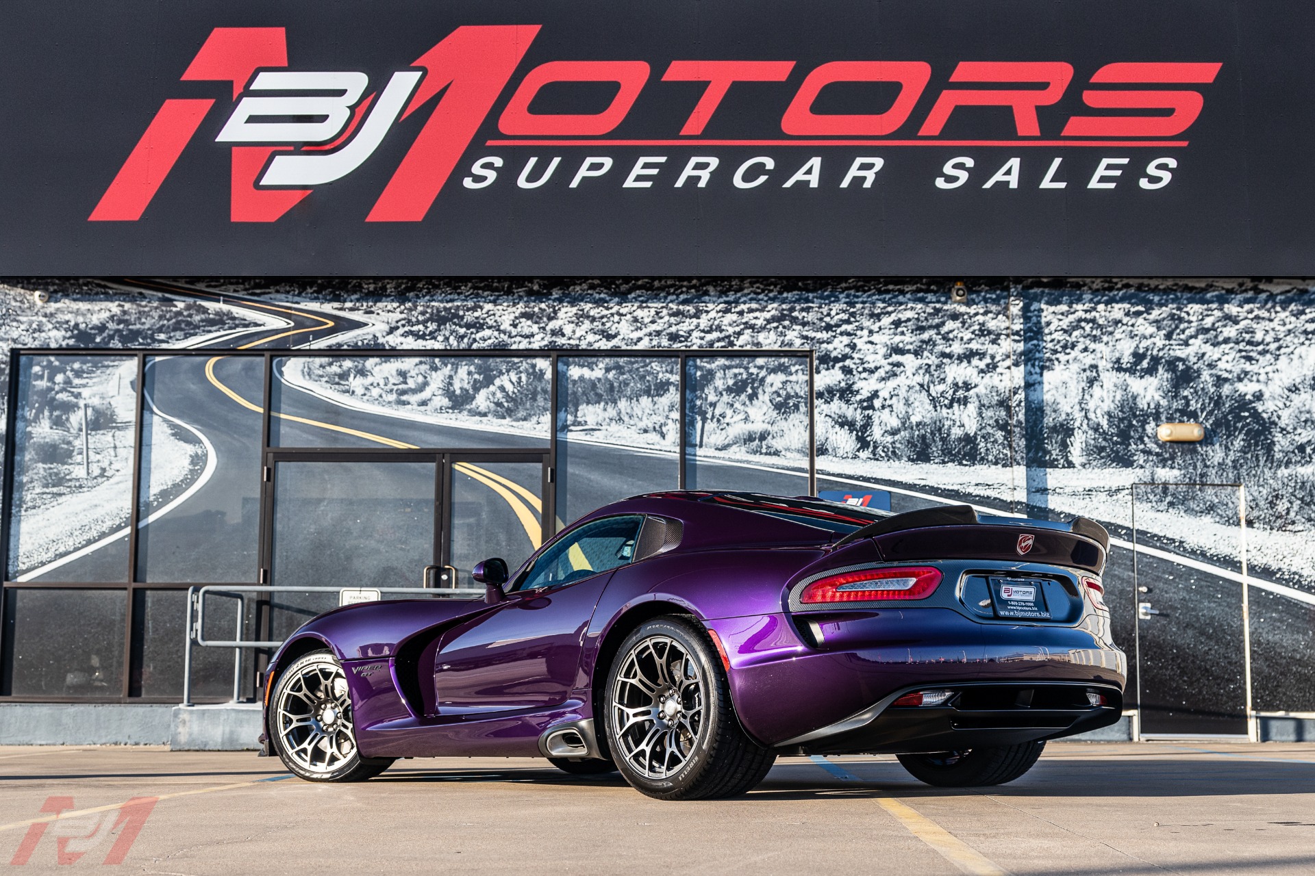 Used-2016-Dodge-Viper-GTC