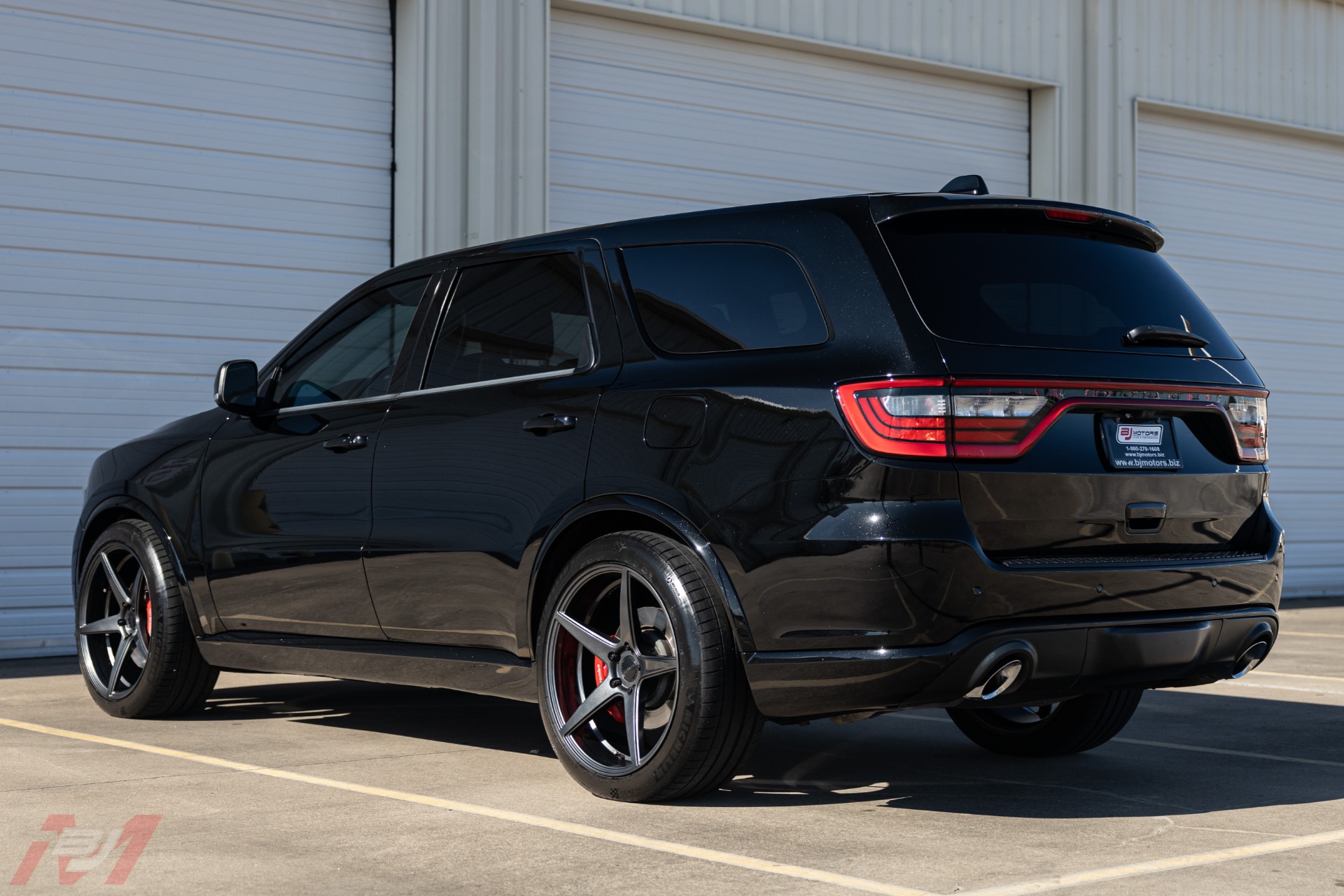 Used-2018-Dodge-Durango-SRT