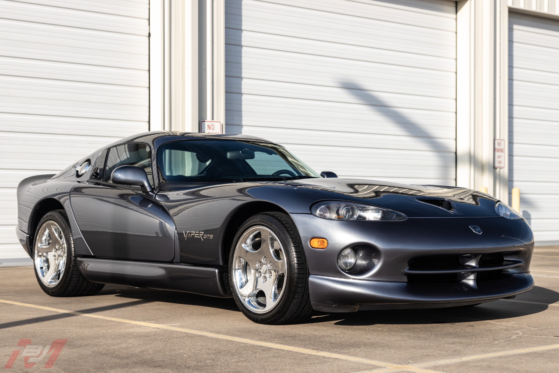 Used-2000-Dodge-Viper-GTS