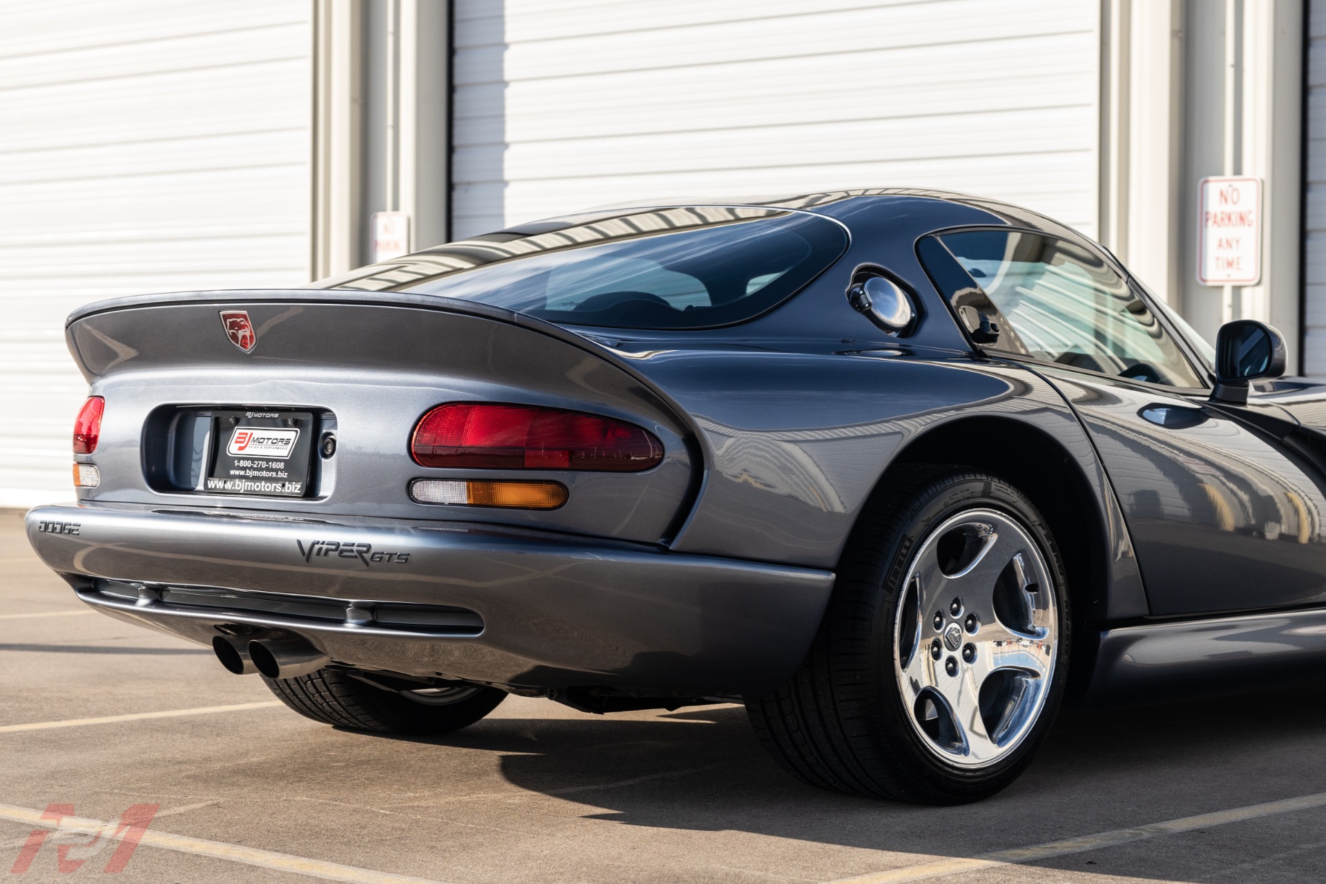 Used-2000-Dodge-Viper-GTS