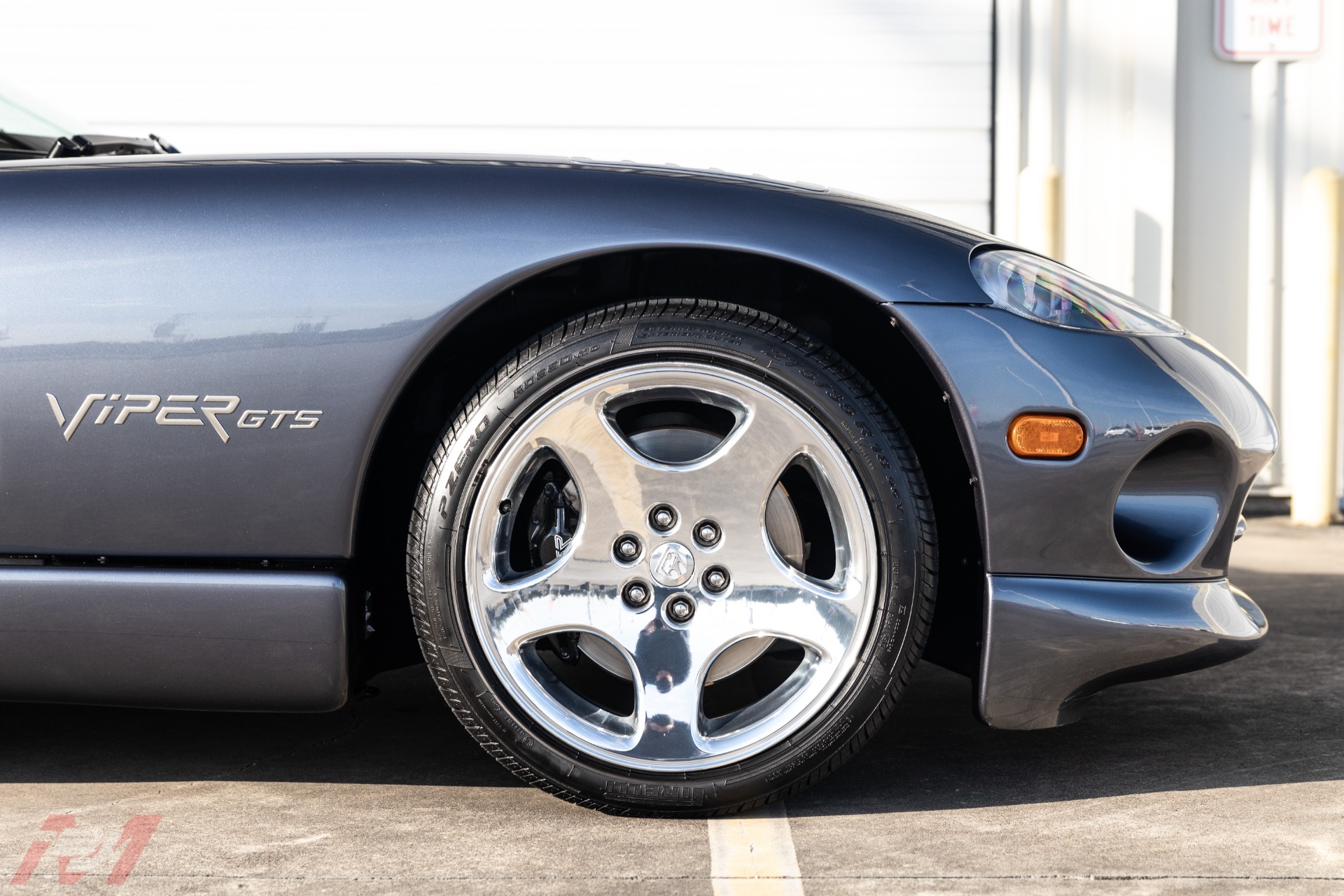 Used-2000-Dodge-Viper-GTS