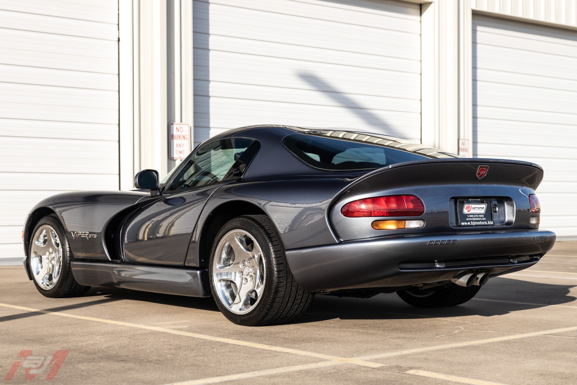 Used-2000-Dodge-Viper-GTS