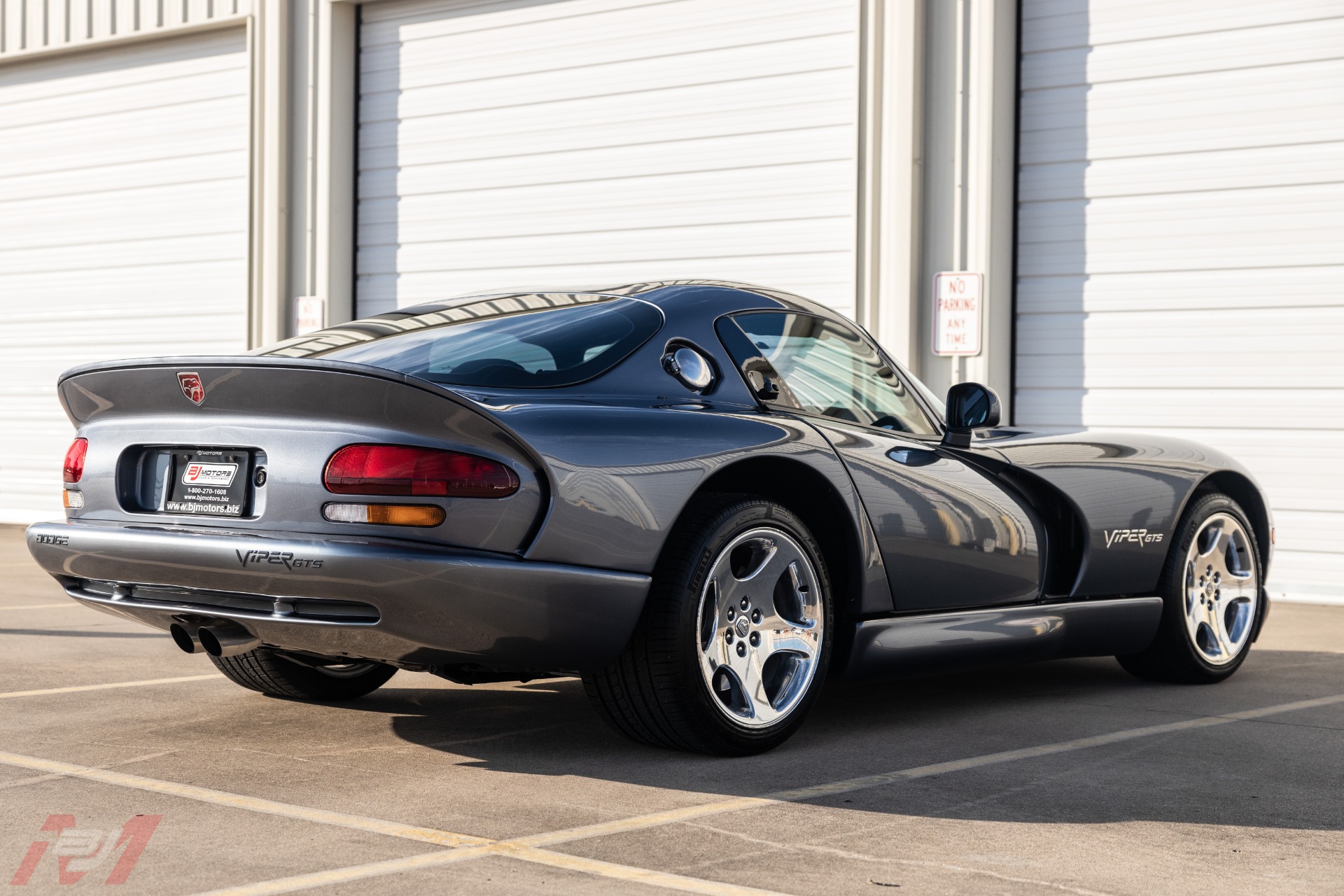 Used-2000-Dodge-Viper-GTS